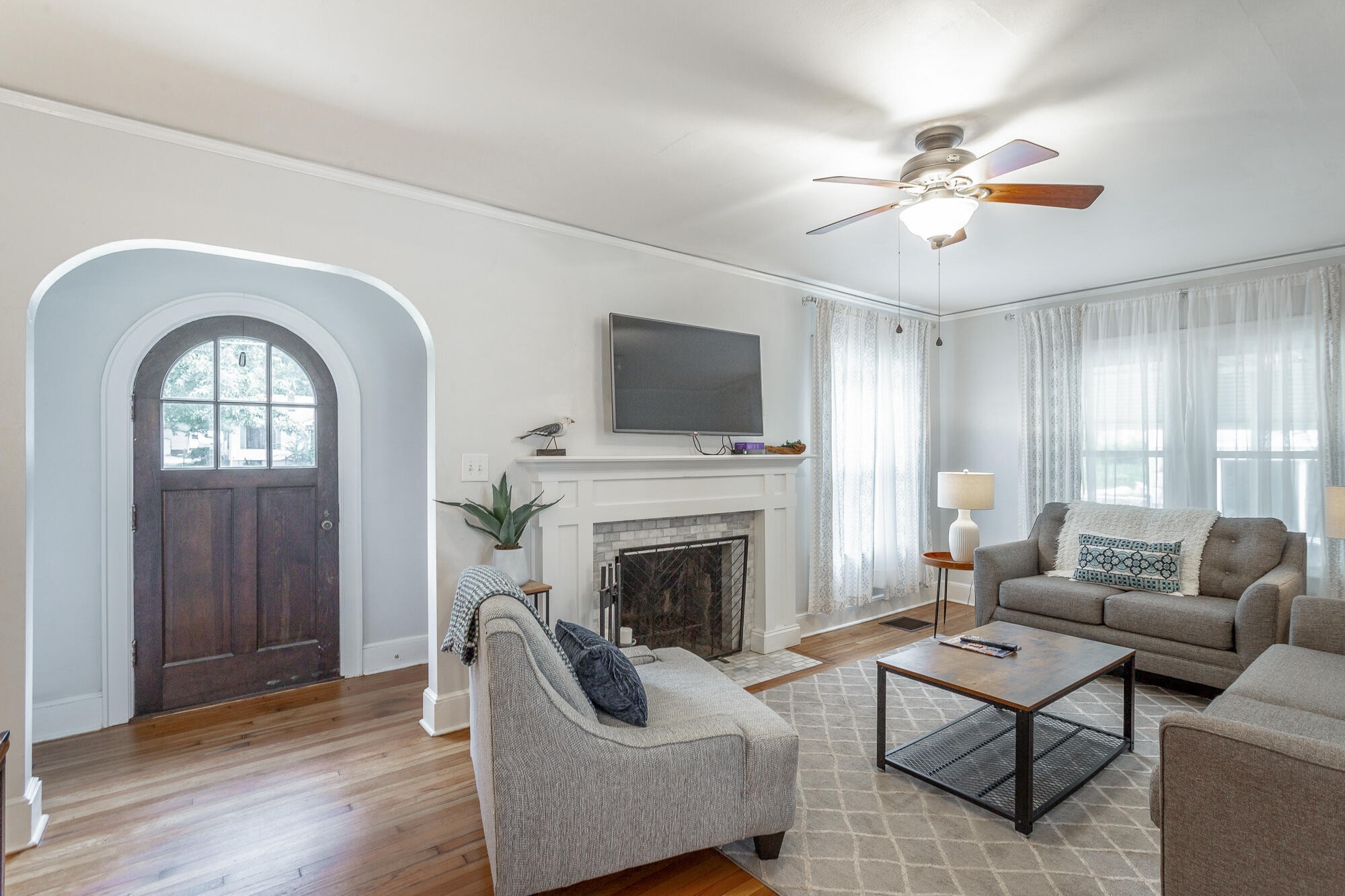206 Woodrow Avenue Property Photo 2