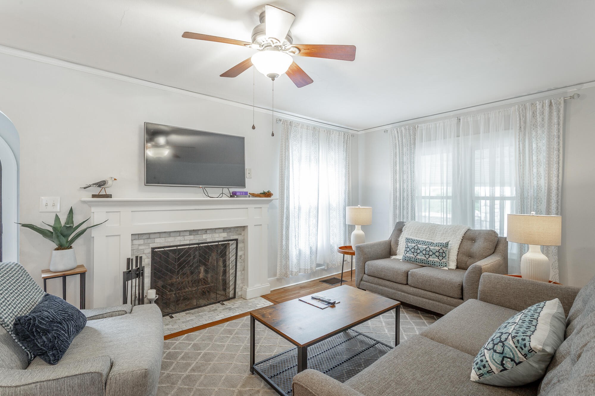 206 Woodrow Avenue Property Photo 4