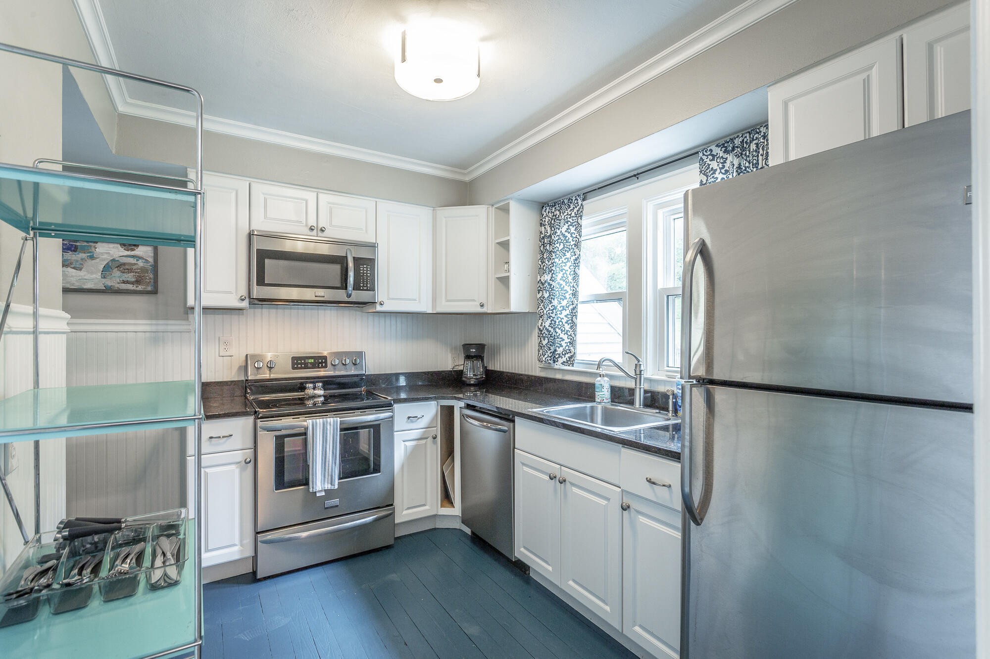 206 Woodrow Avenue Property Photo 12