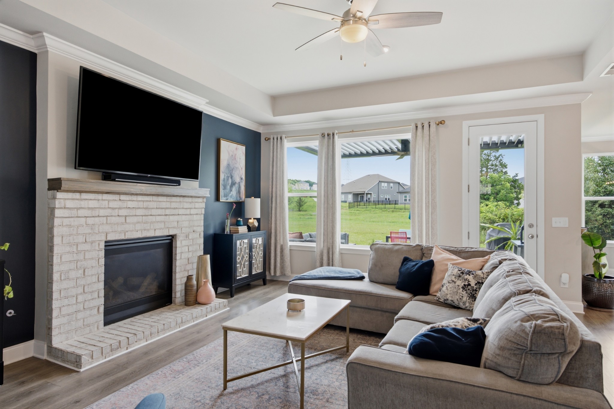 1006 Dermot Dr Property Photo 3