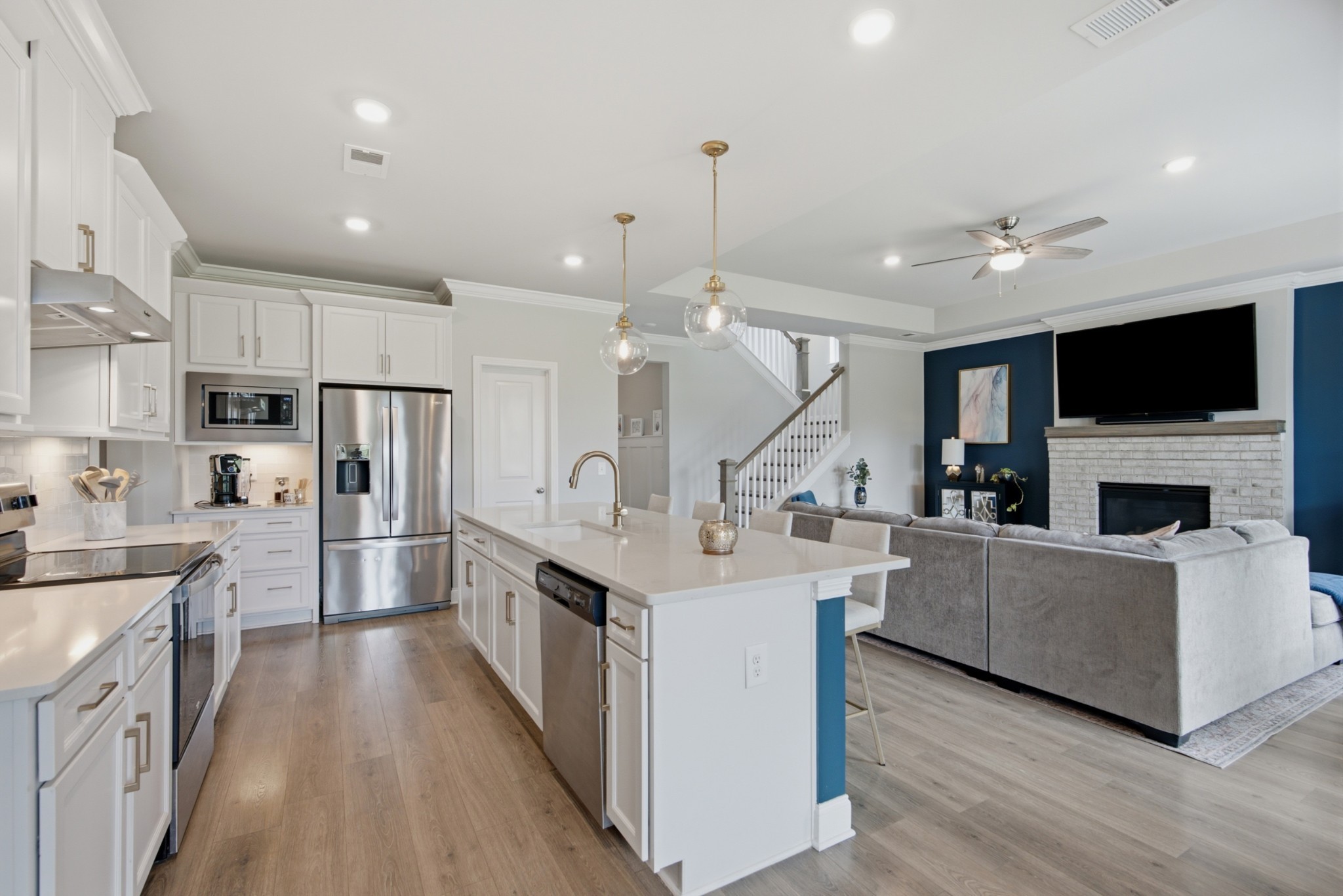 1006 Dermot Dr Property Photo 15