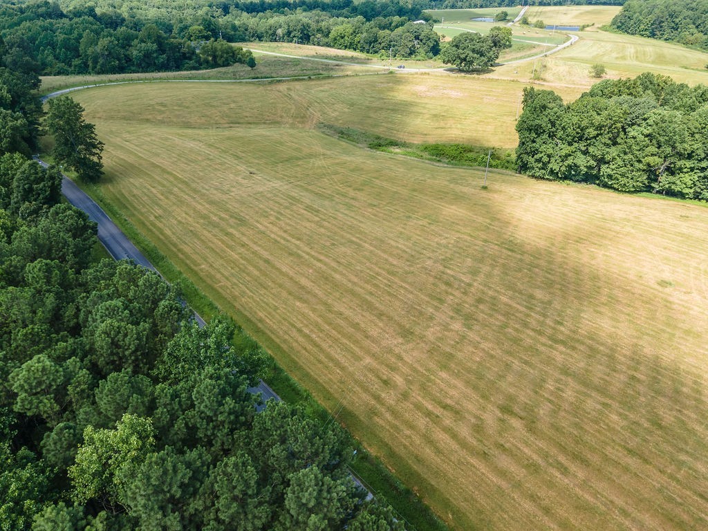 1 Weakley Loop Rd Property Photo 6