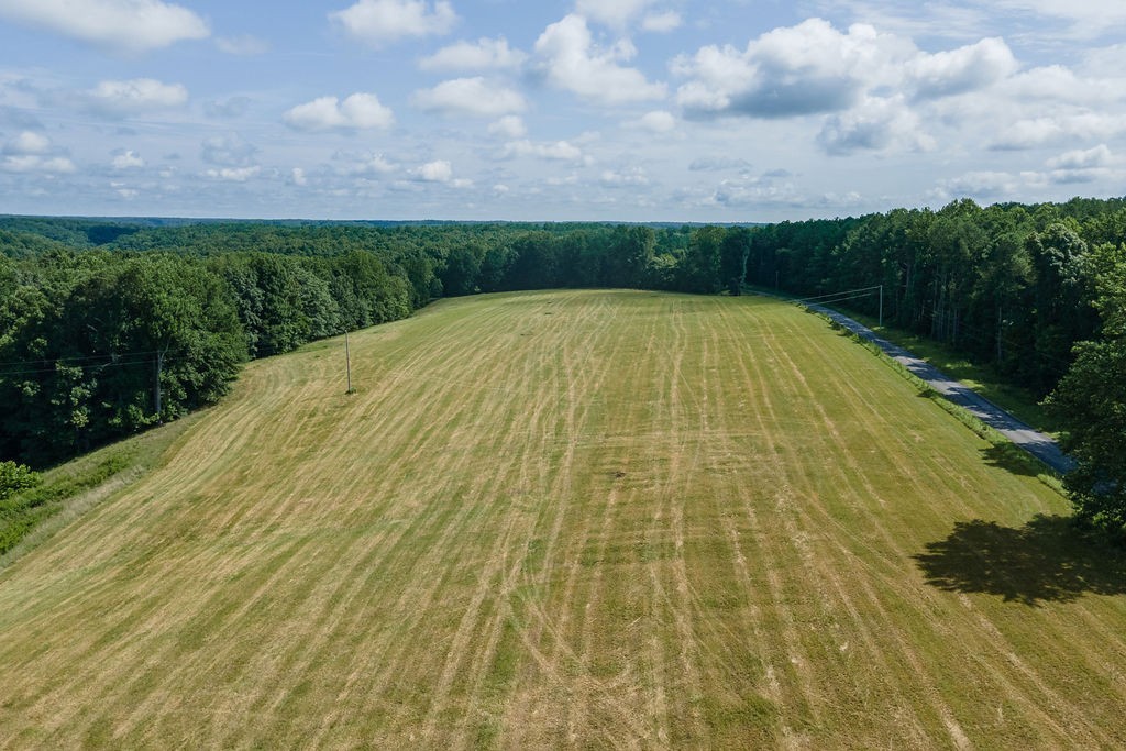 1 Weakley Loop Rd Property Photo 7