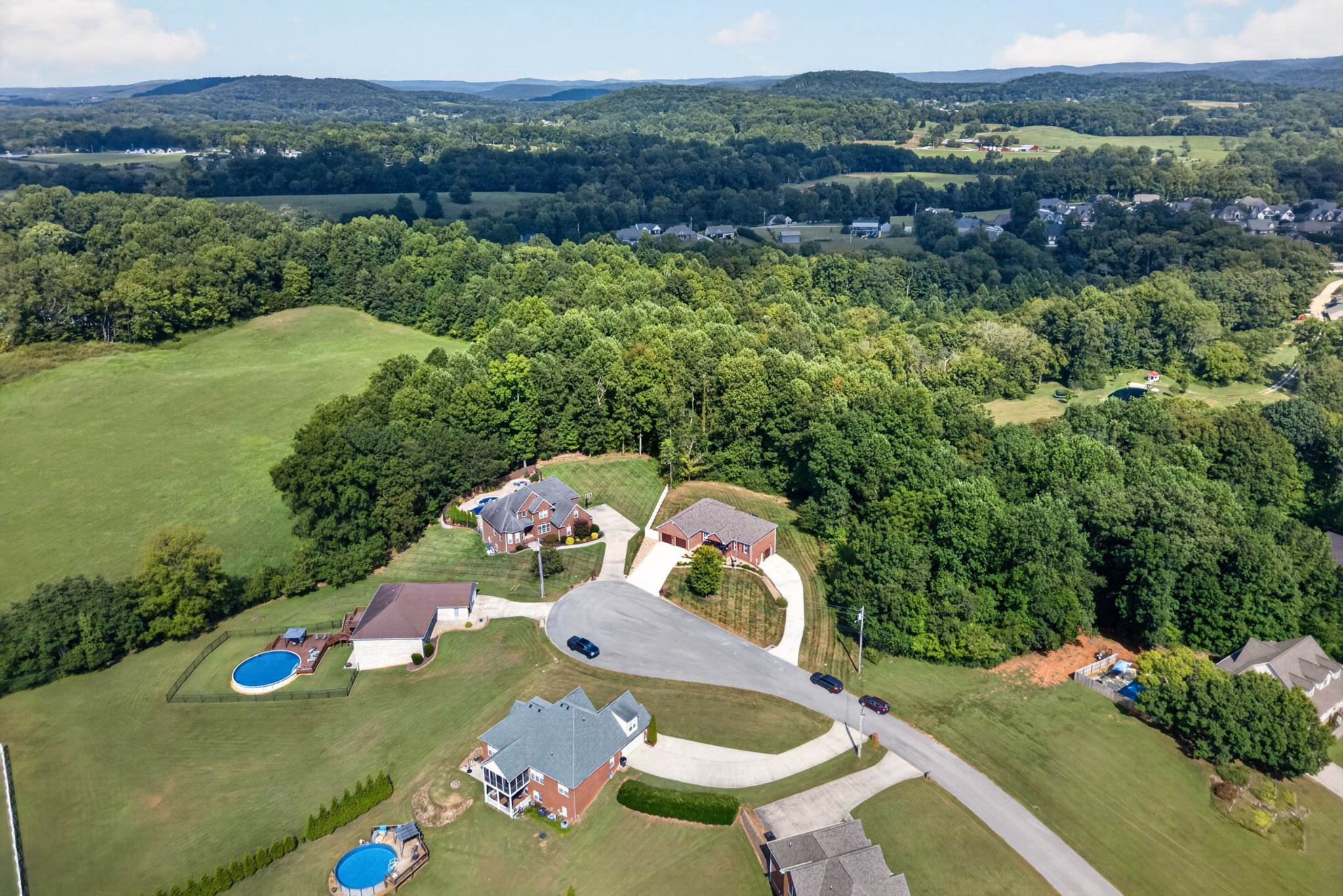 4816 River Bend Ct Property Photo 1