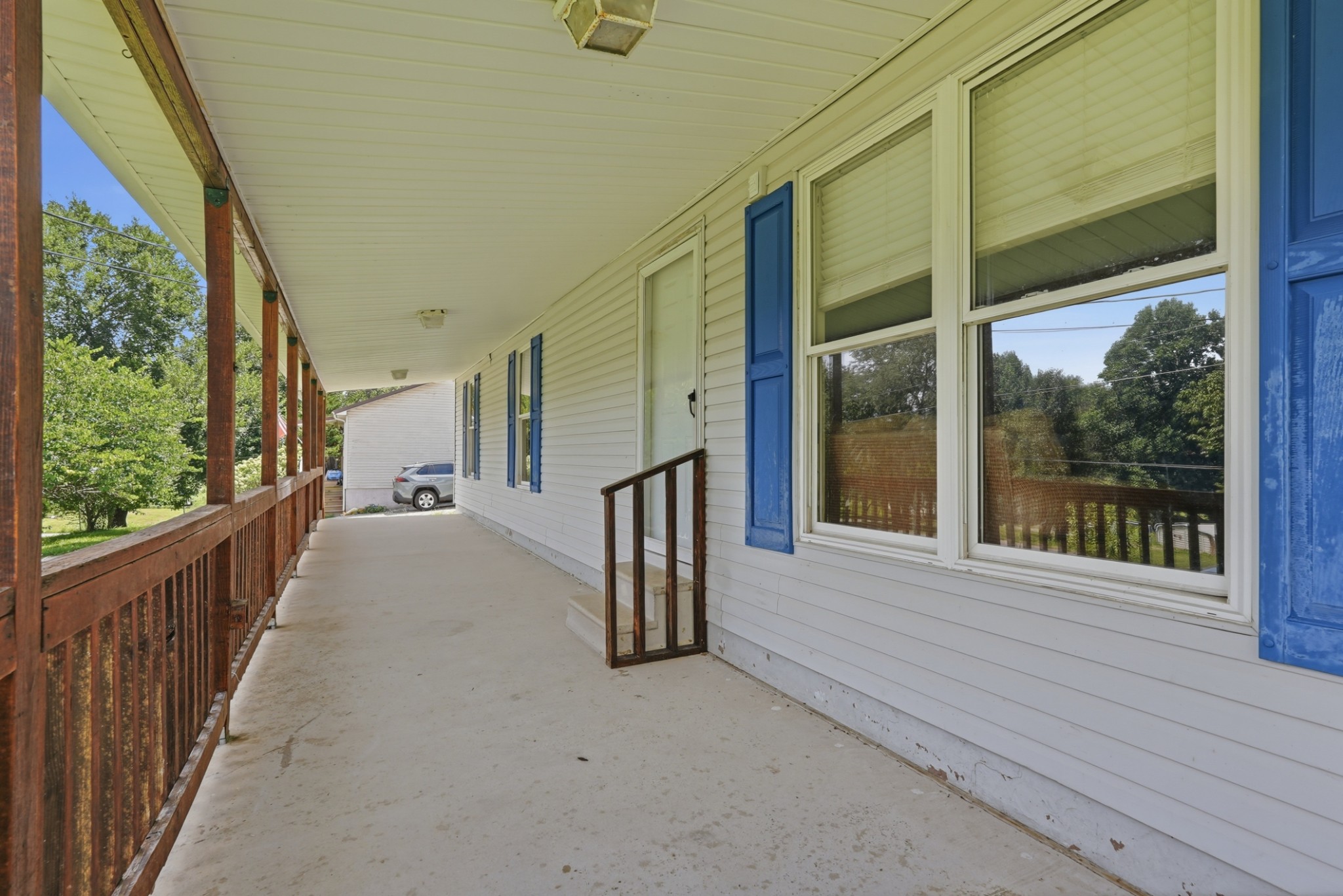280 Middle Dr