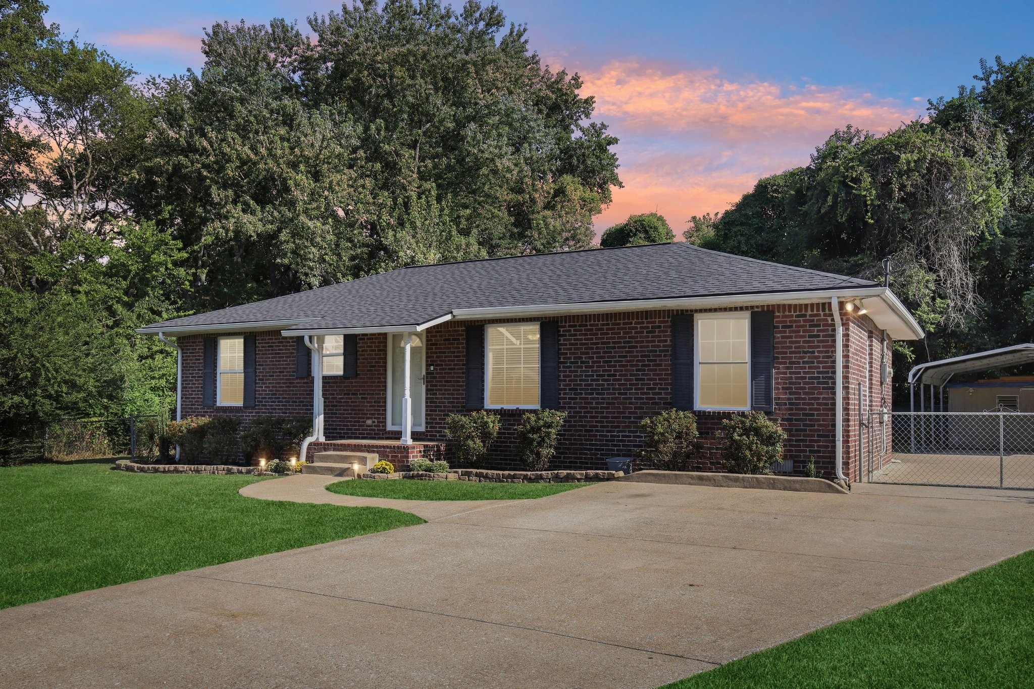 419 Harwell Ct Property Photo 48