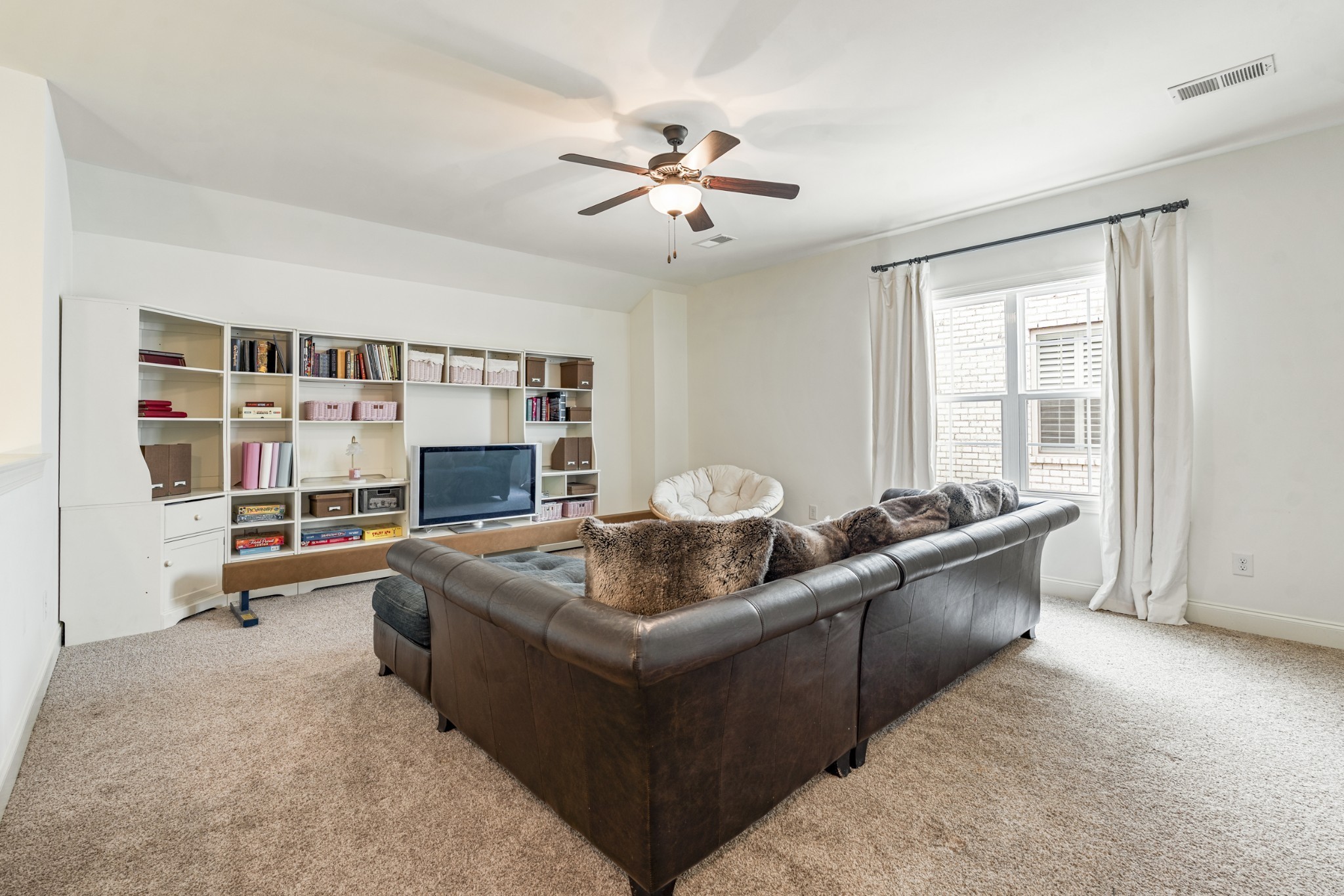 3433 Cortona Way Property Photo 30
