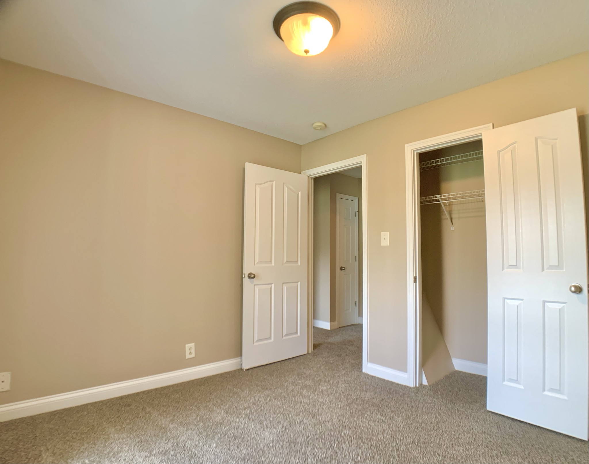 576 Joshua Dr Property Photo 14