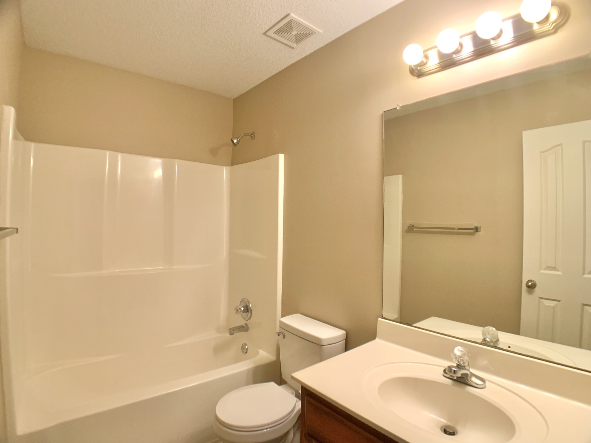 576 Joshua Dr Property Photo 15