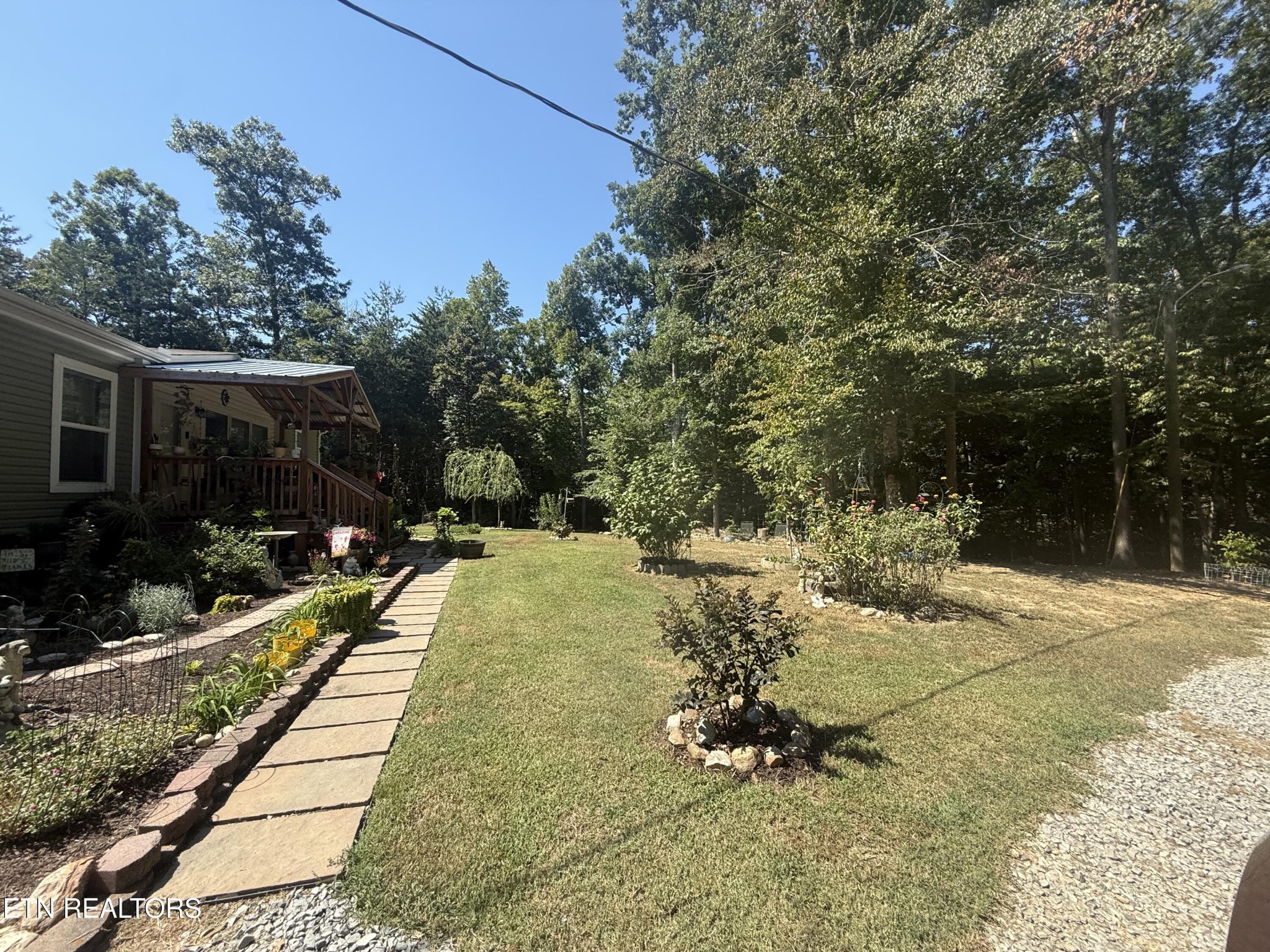 3279 Sims Rd Property Photo 4