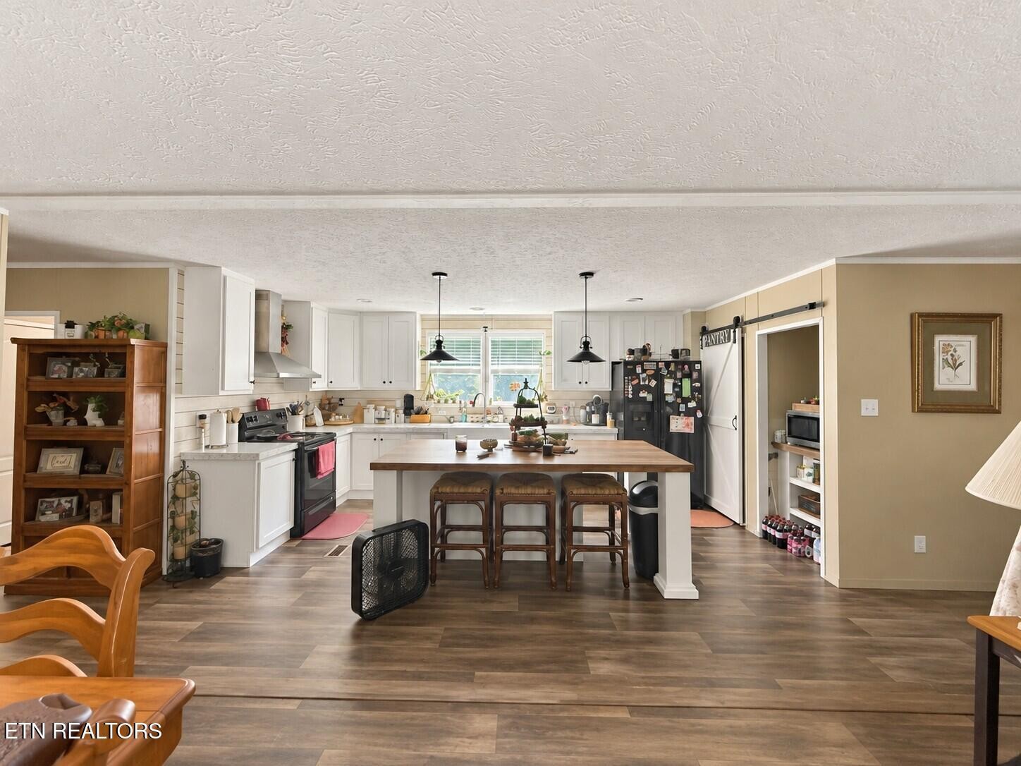 3279 Sims Rd Property Photo 6