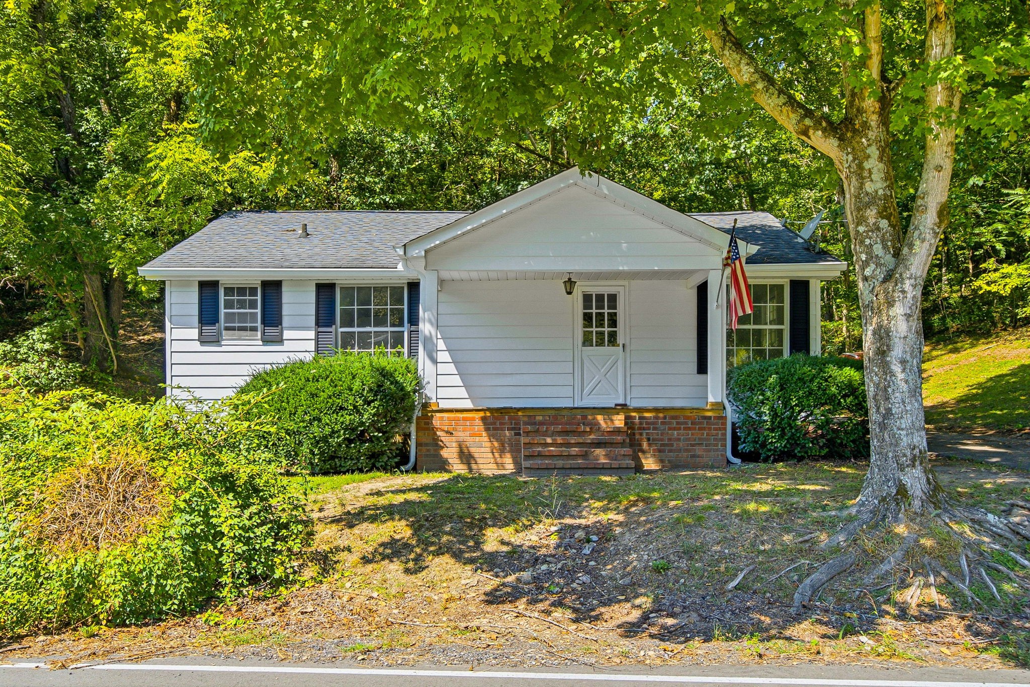 3590 Abednego Rd Property Photo 1