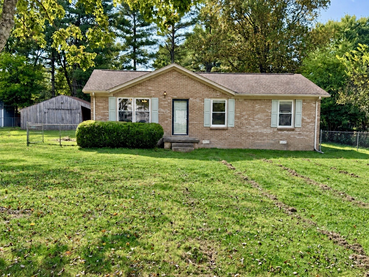 817 Belle Dr Property Photo 1