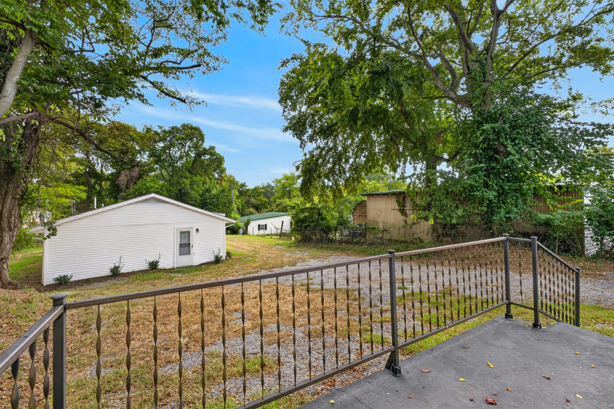 809 Forest St Property Photo 25