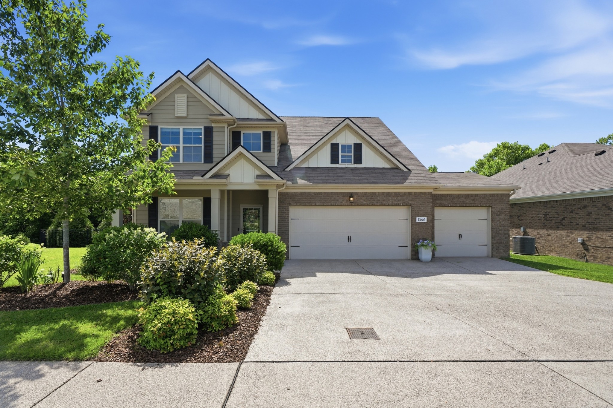 8003 Forest Hills Drive Property Photo 1
