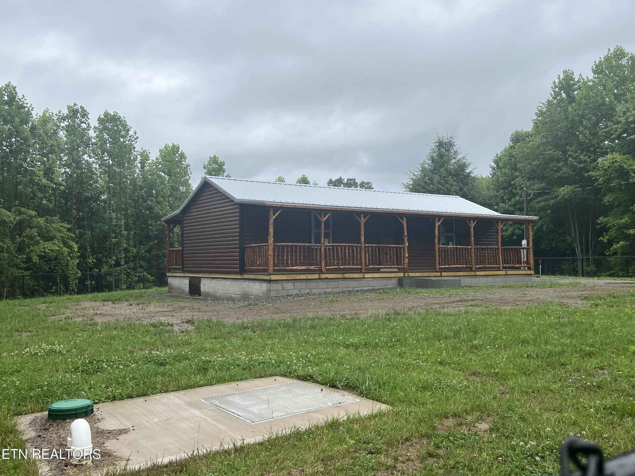 2240 Mt Pleasant Rd Property Photo 4