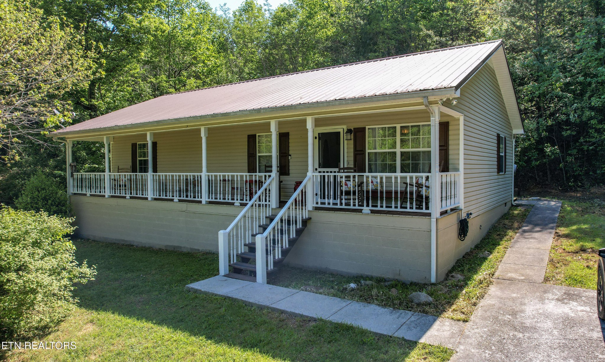 125 Unicoi Church Lane Property Photo 1