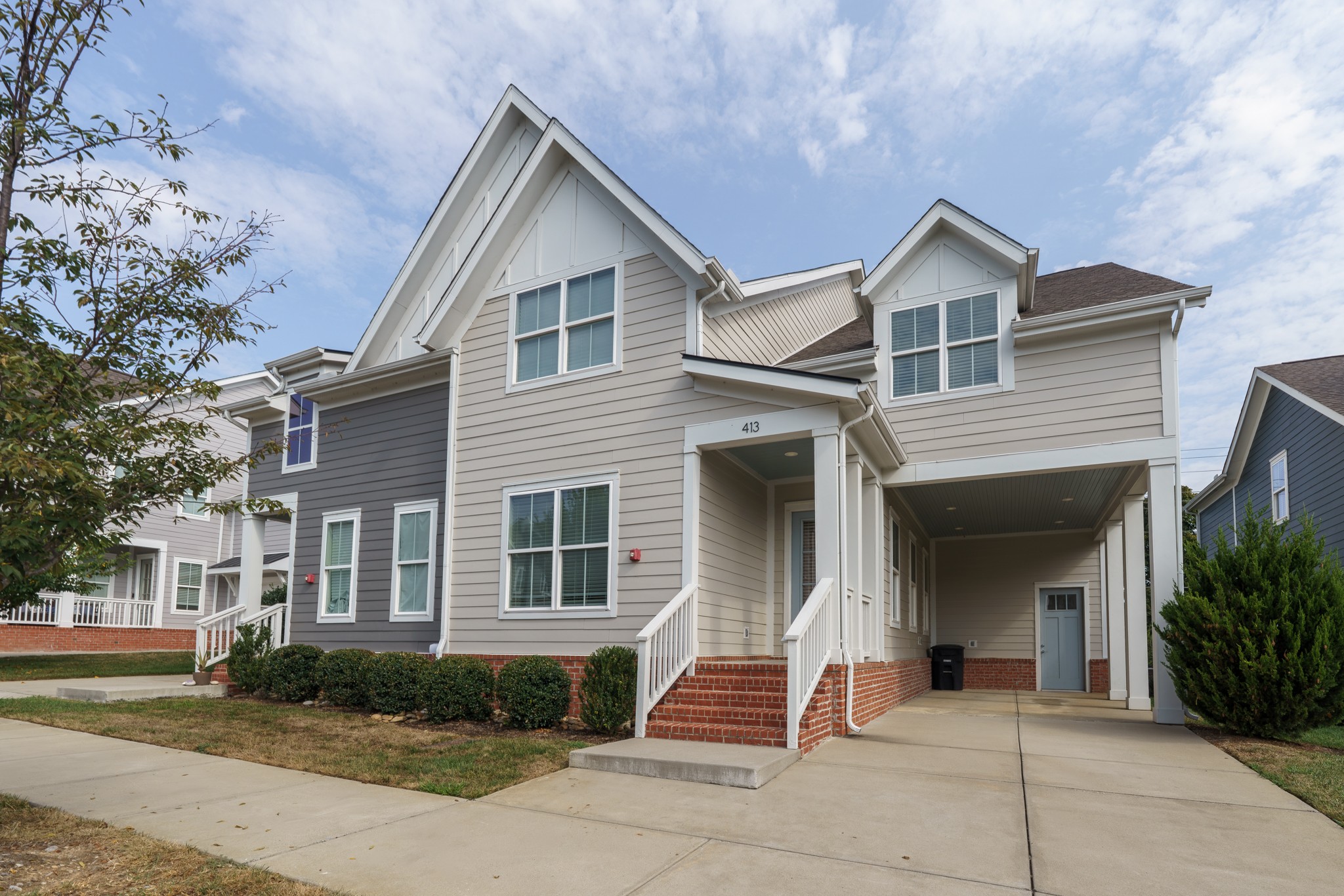 413 Herringbone Ct Property Photo 1