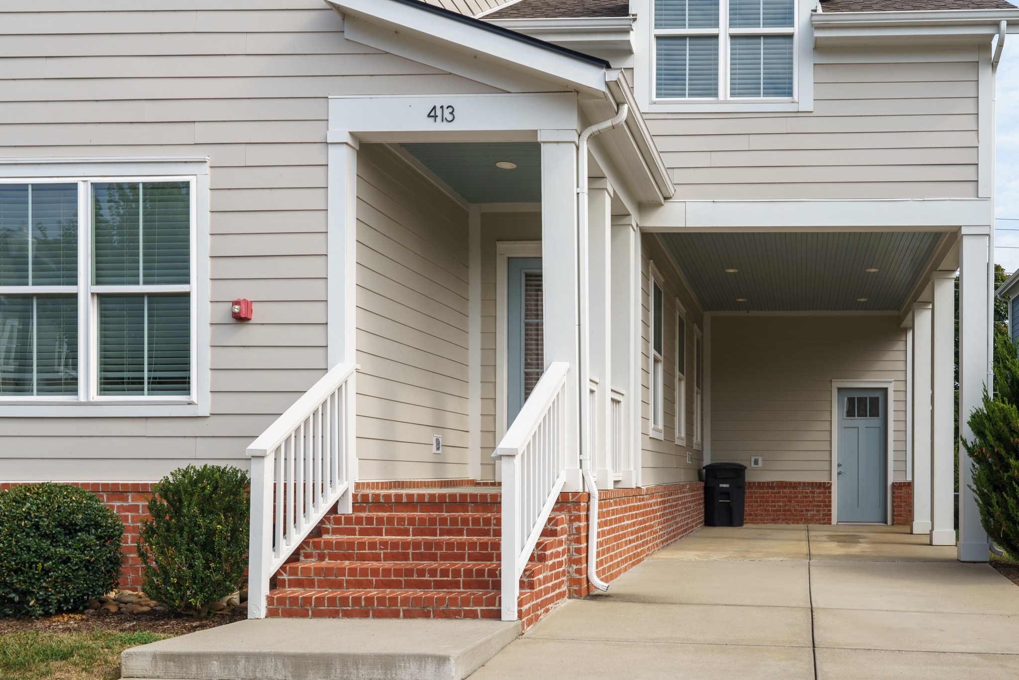 413 Herringbone Ct Property Photo 2