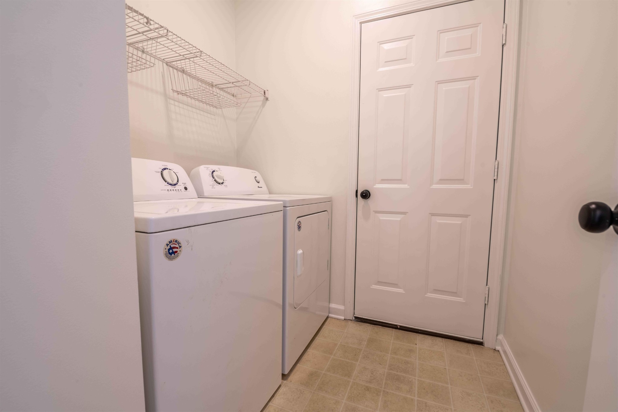 1124 Misty Isle Dr Property Photo 23