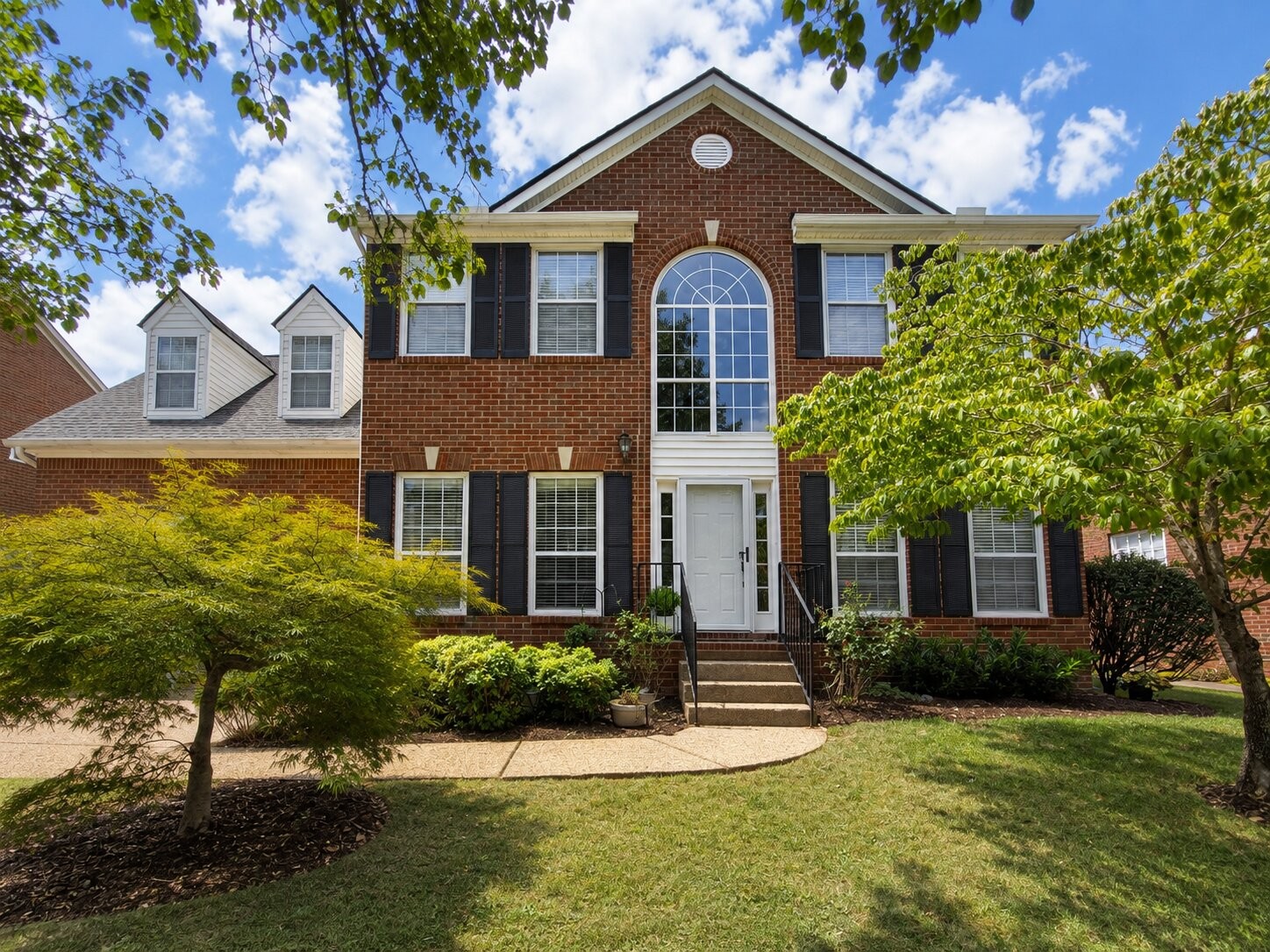 7020 Meadow Ridge Cir Property Photo 1