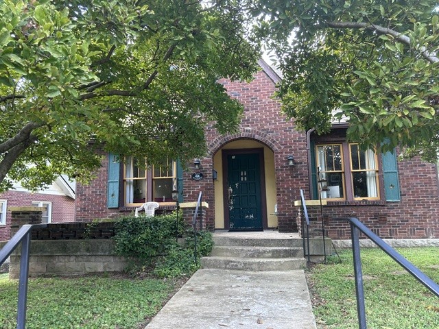 2207 Elliott Ave Property Photo 1