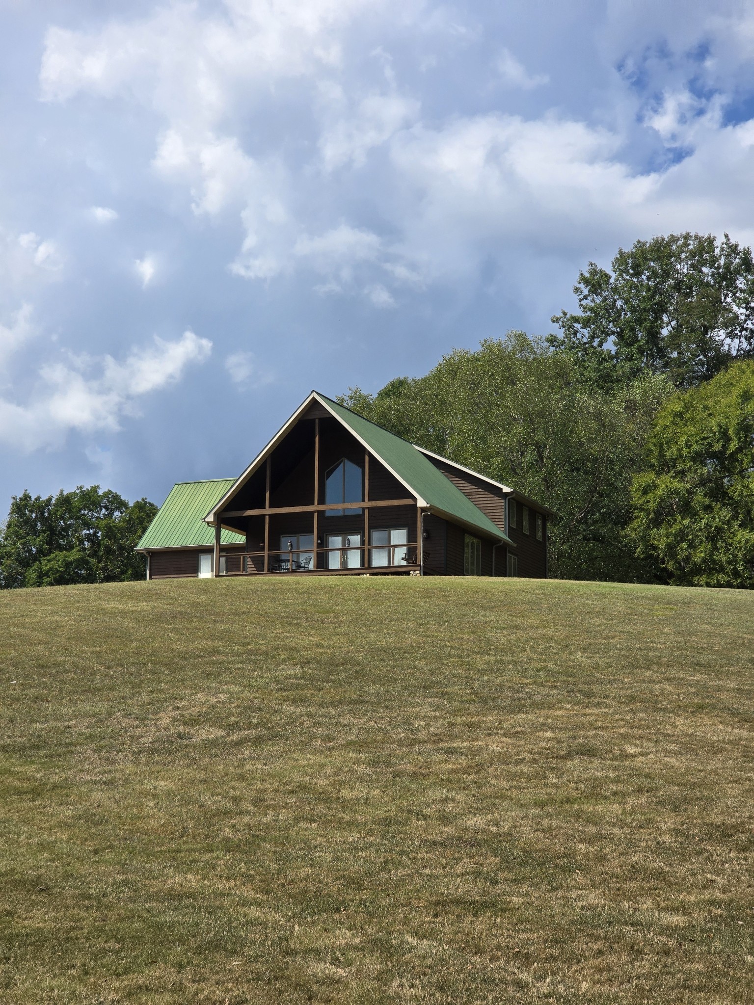 7011 Flat Creek Rd Property Photo 1