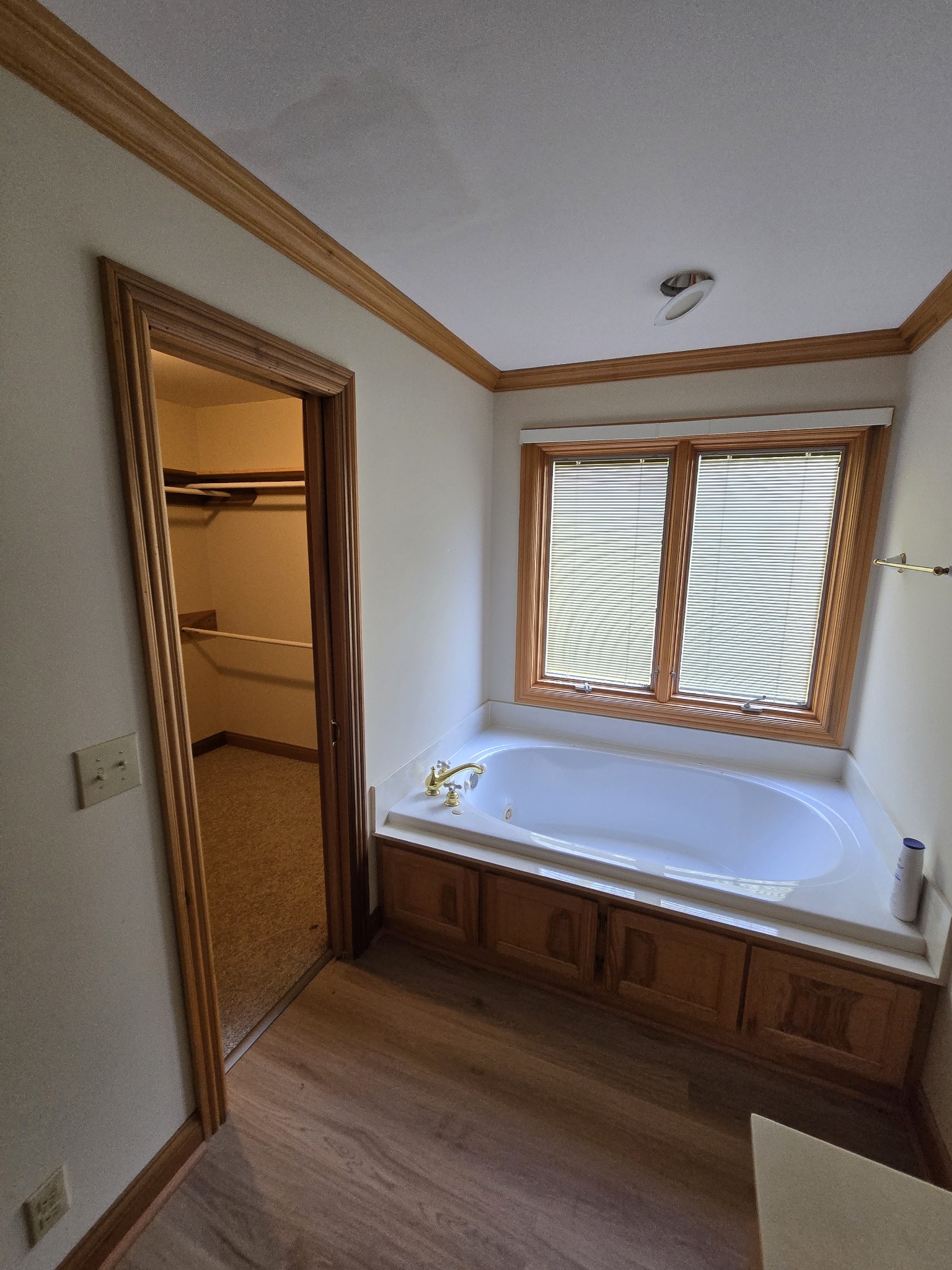 7011 Flat Creek Rd Property Photo 17