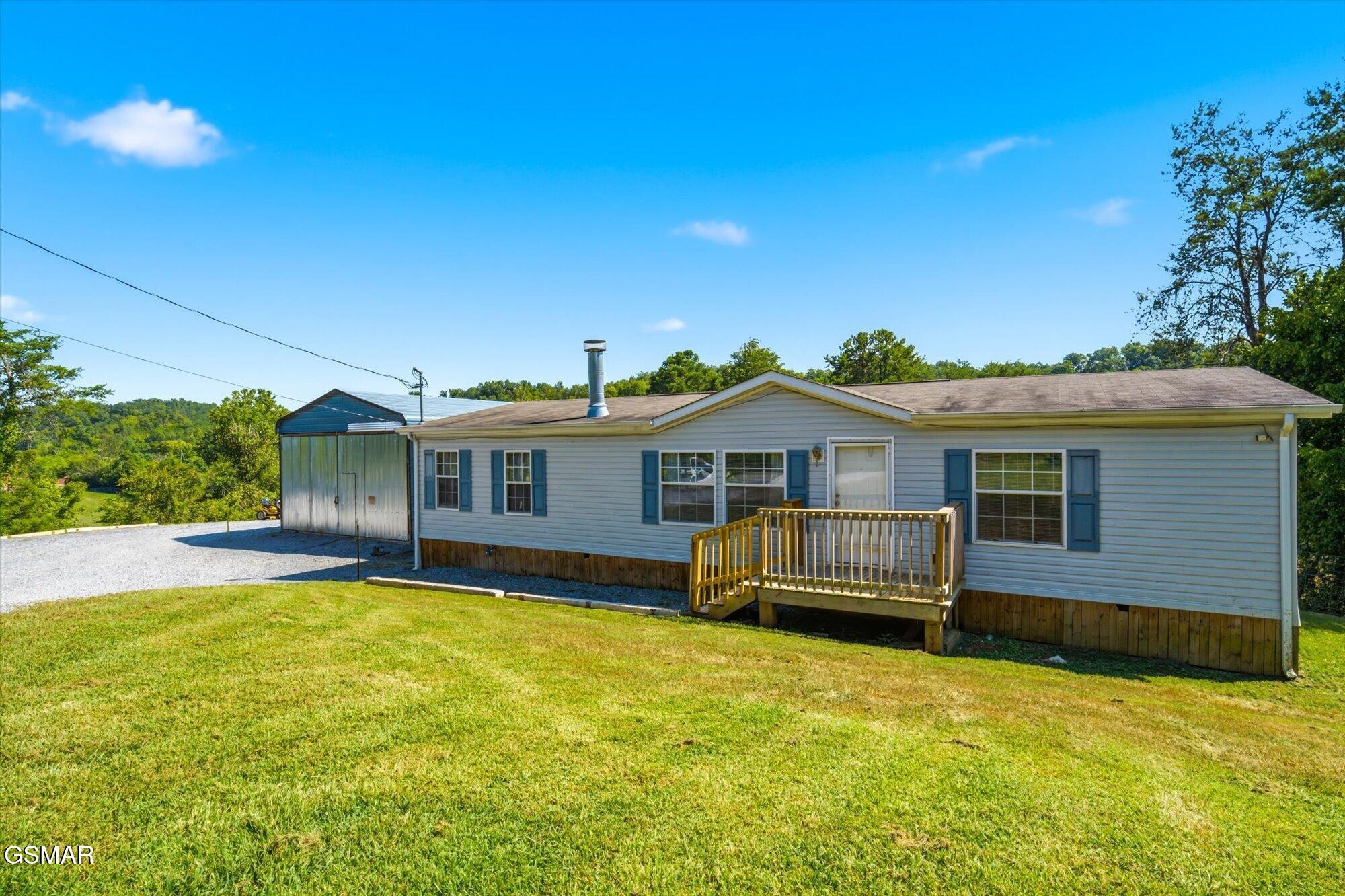 424 Cedar Top Drive Property Photo 1