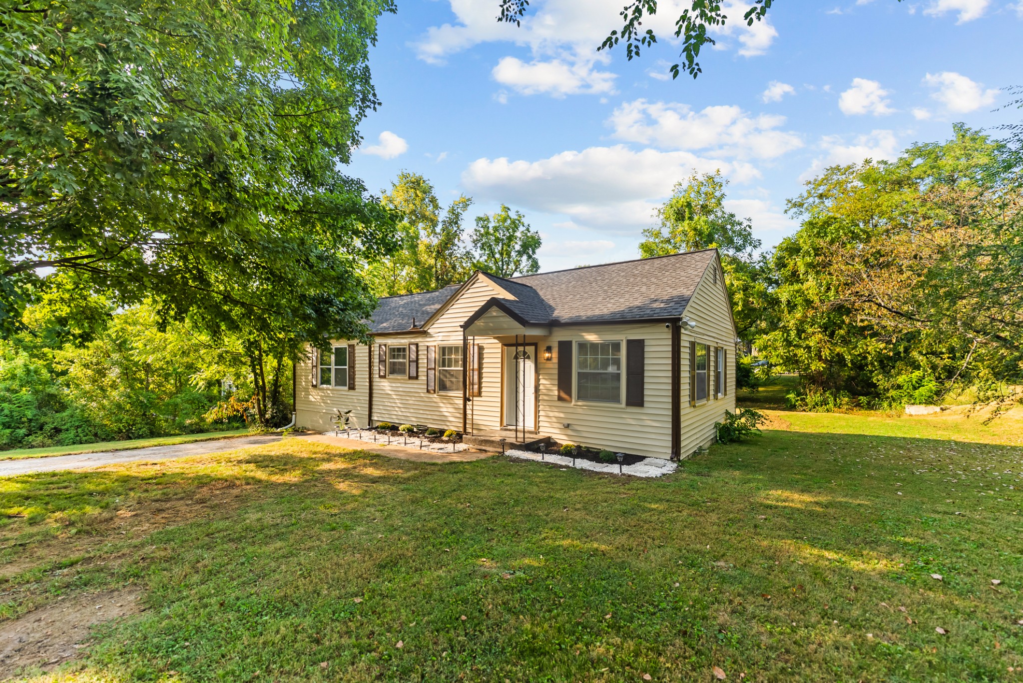 1232 Coarsey Dr Property Photo 1