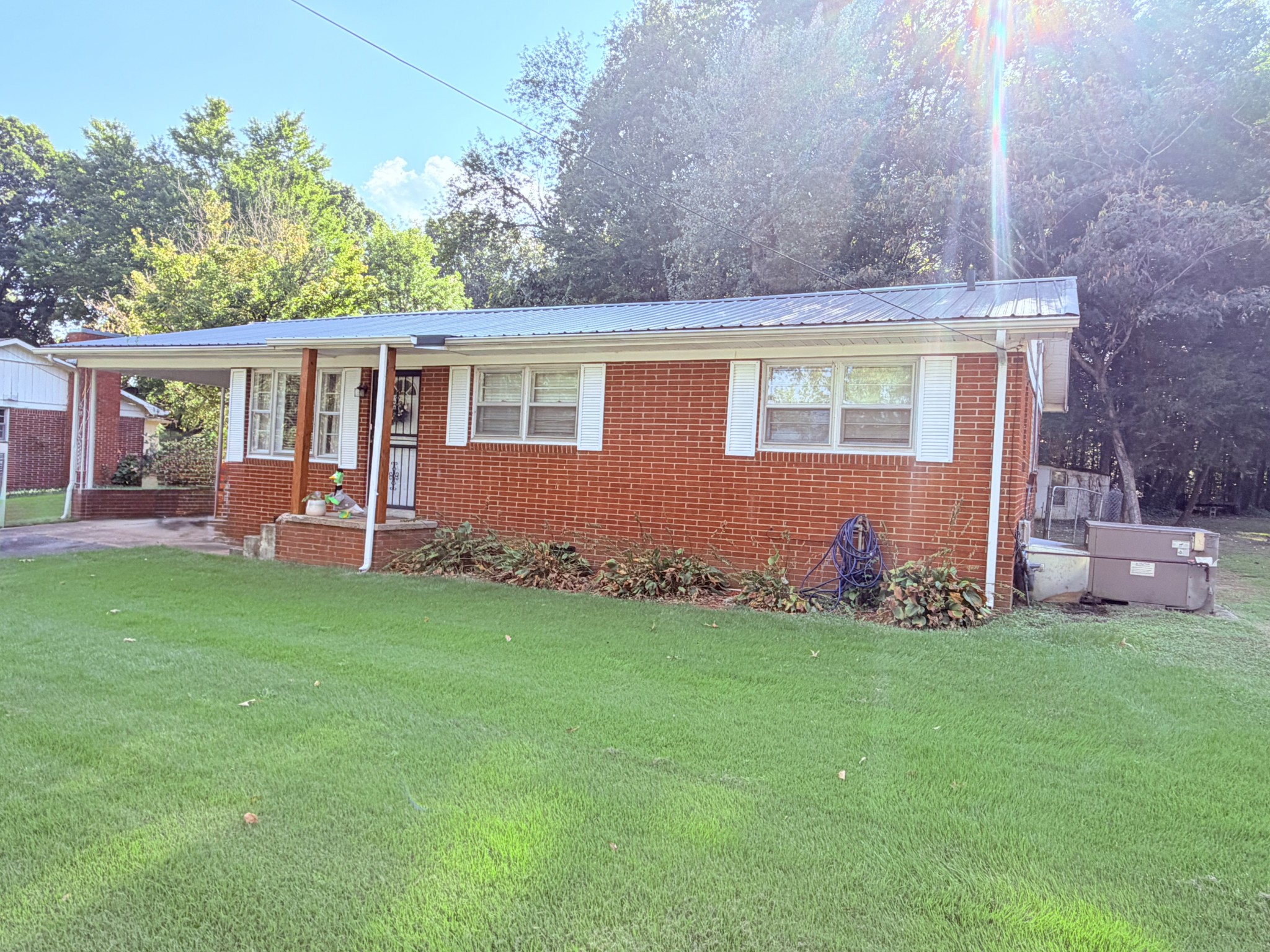 125 Forney Rd Property Photo 1