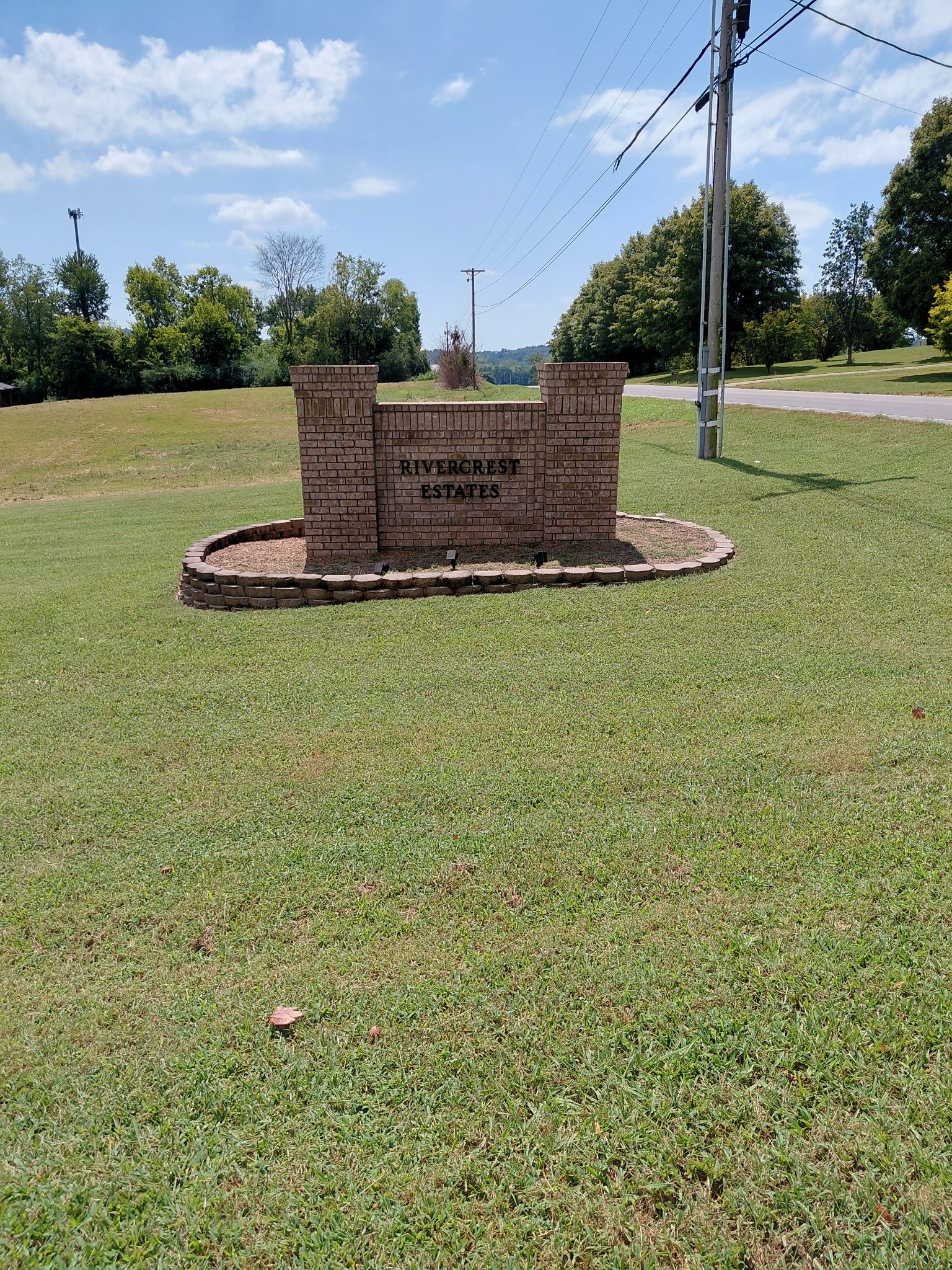 5 Rivercrest