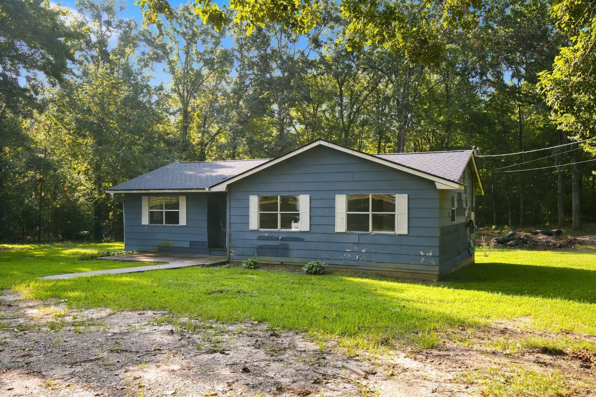 1468 Manley Loop Property Photo 2