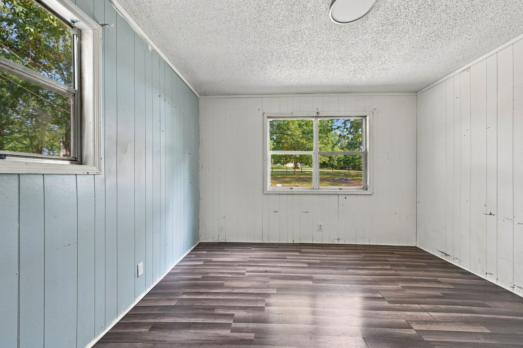 1468 Manley Loop Property Photo 15