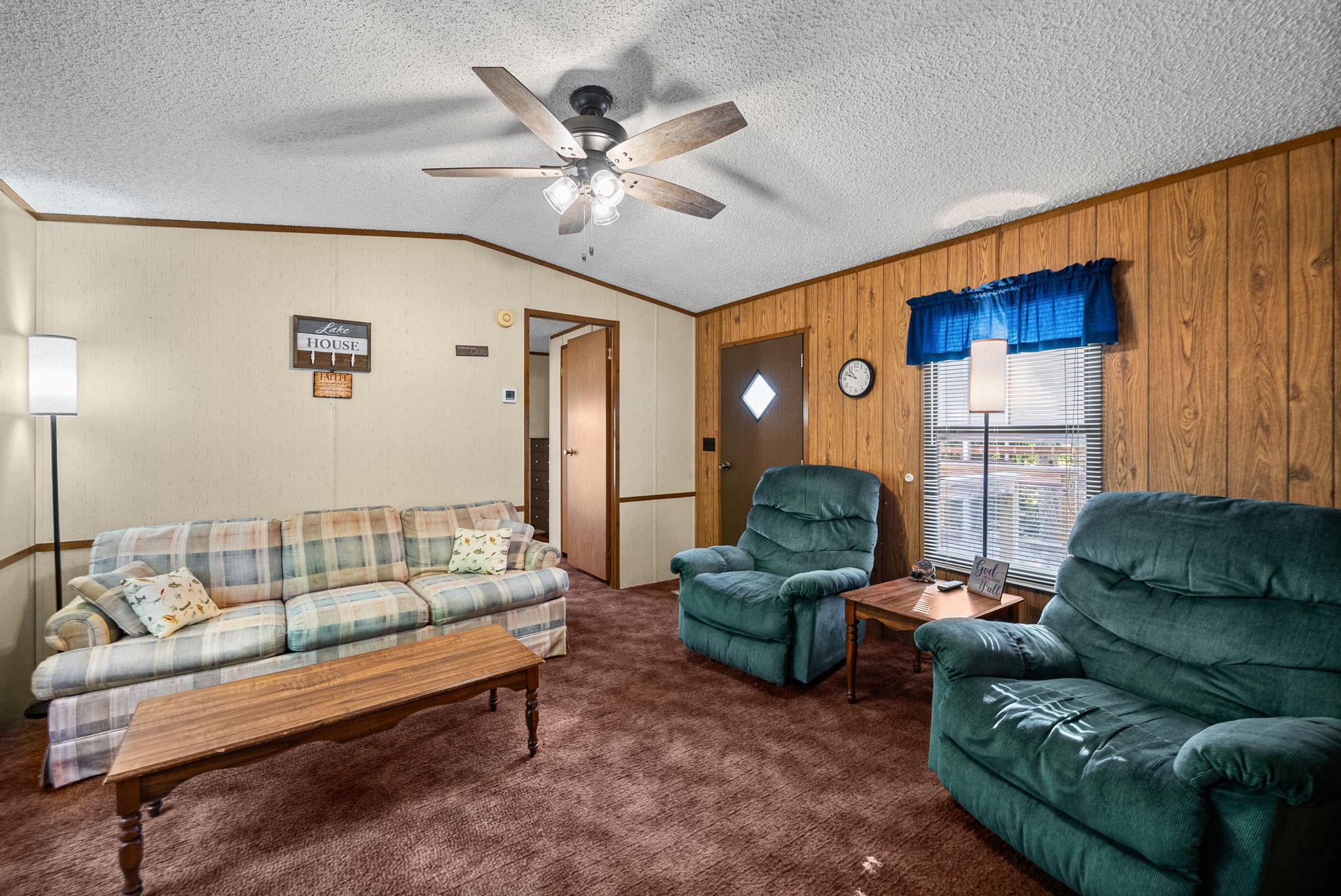 115 Eagle Way Dr Property Photo 6