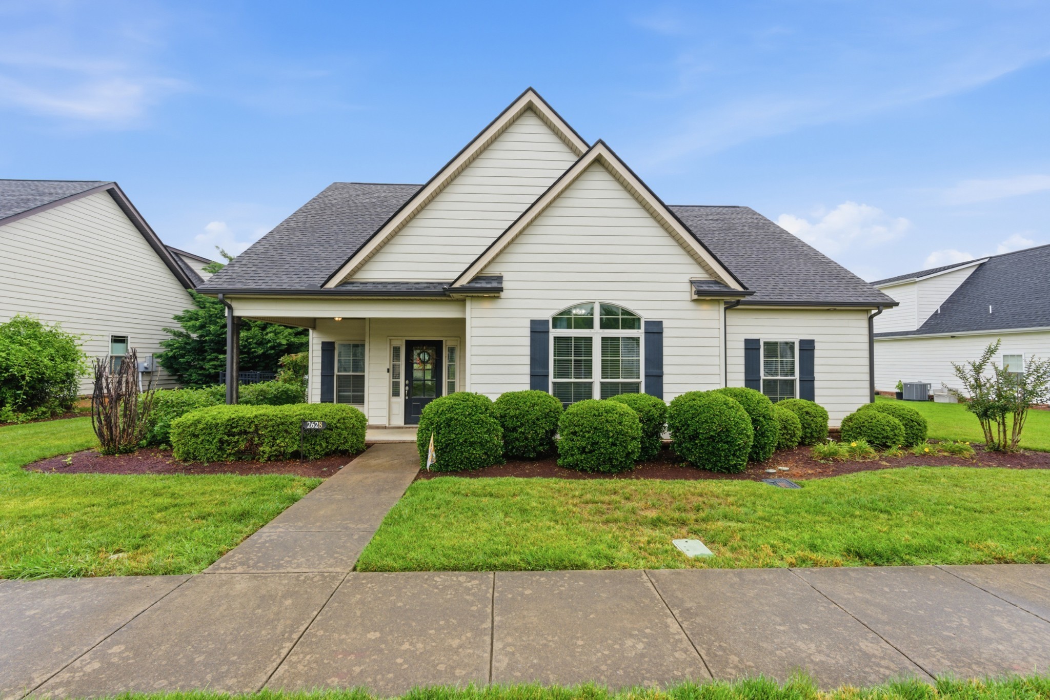 2628 Cason Ln Property Photo 1