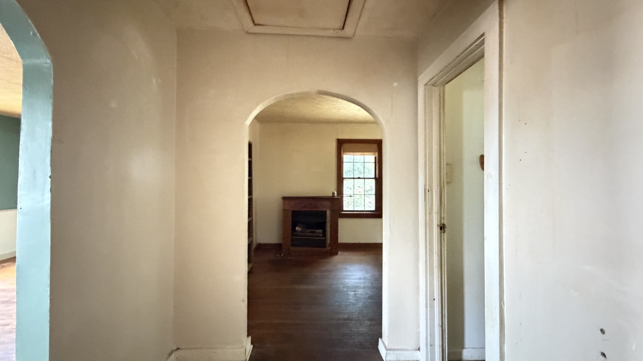 523 W Cherry St Property Photo 11