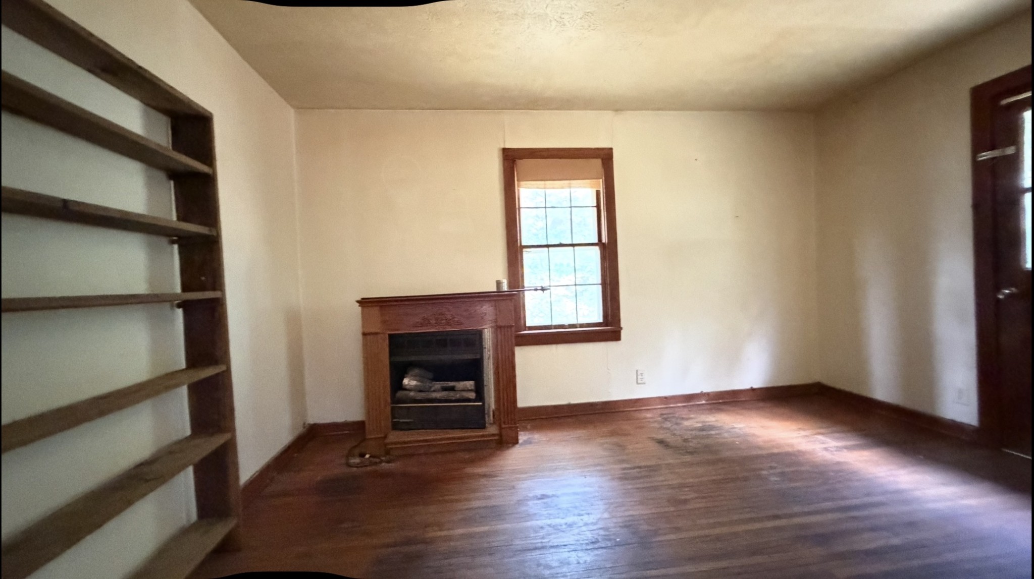 523 W Cherry St Property Photo 12