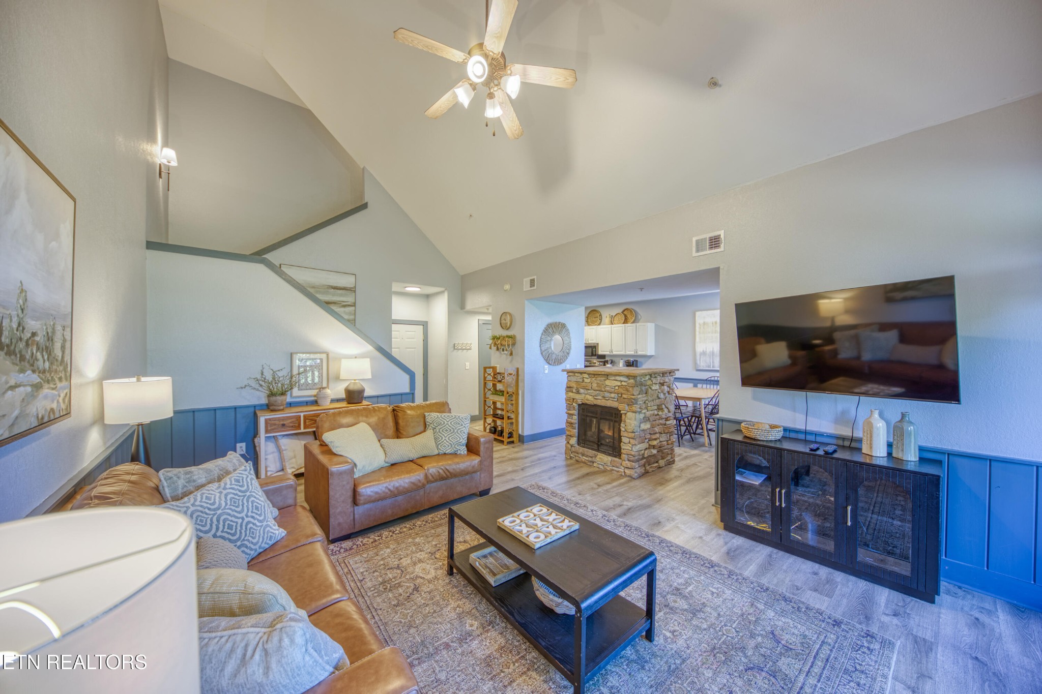 830 Golf View Blvd Property Photo 1