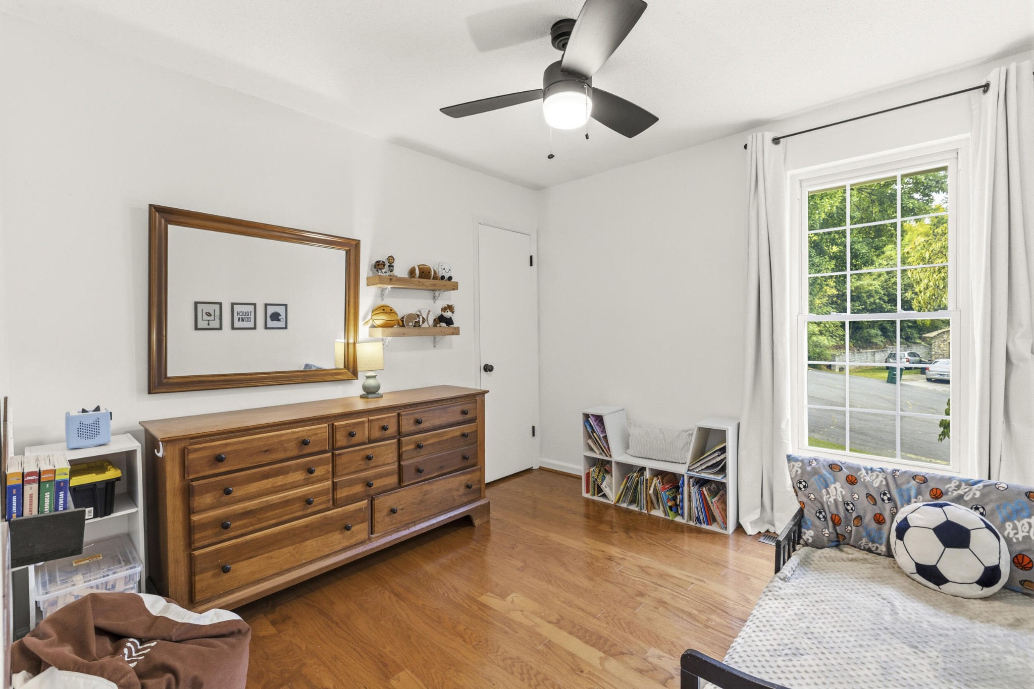 11 E Larry Circle Property Photo 15