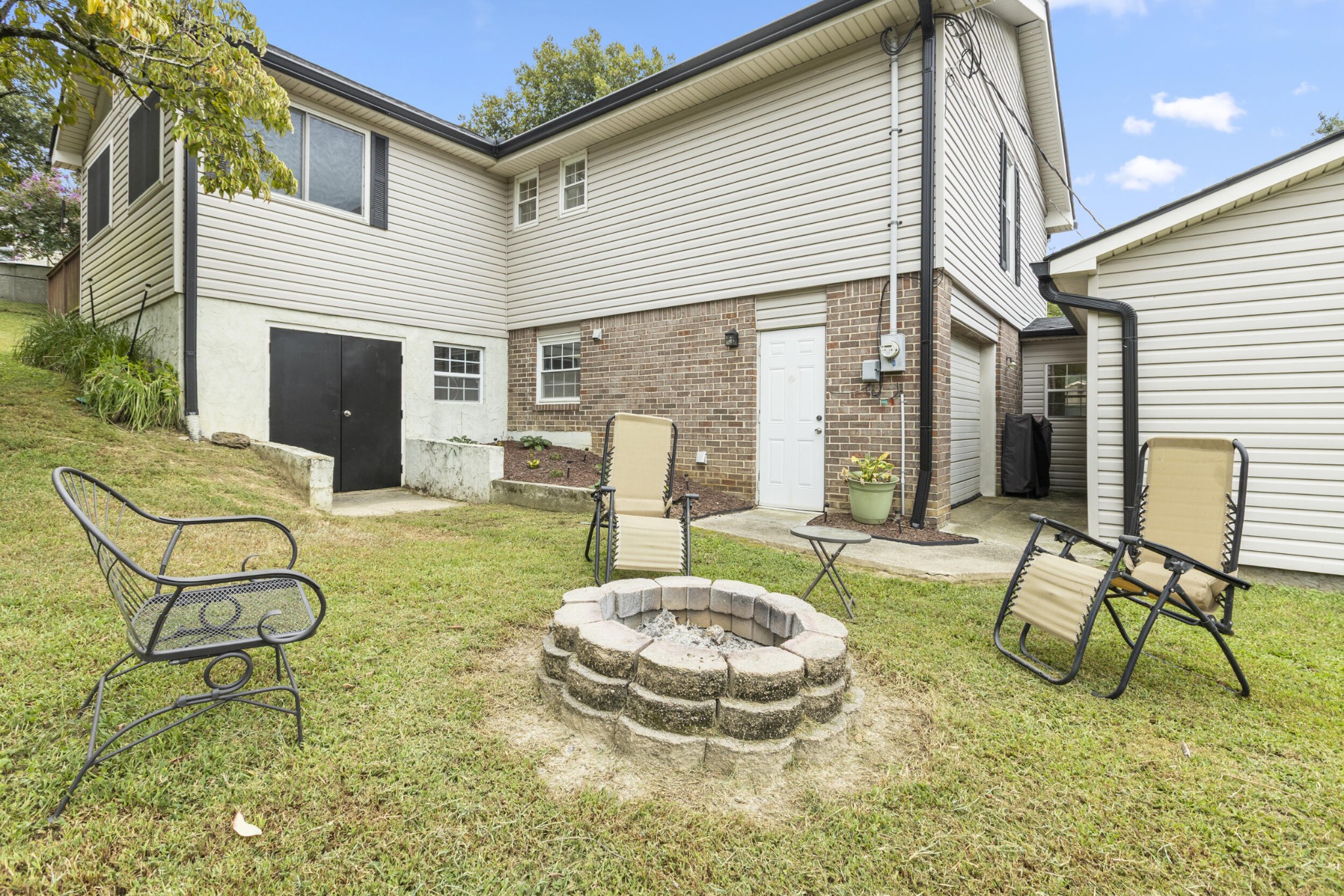 11 E Larry Circle Property Photo 30