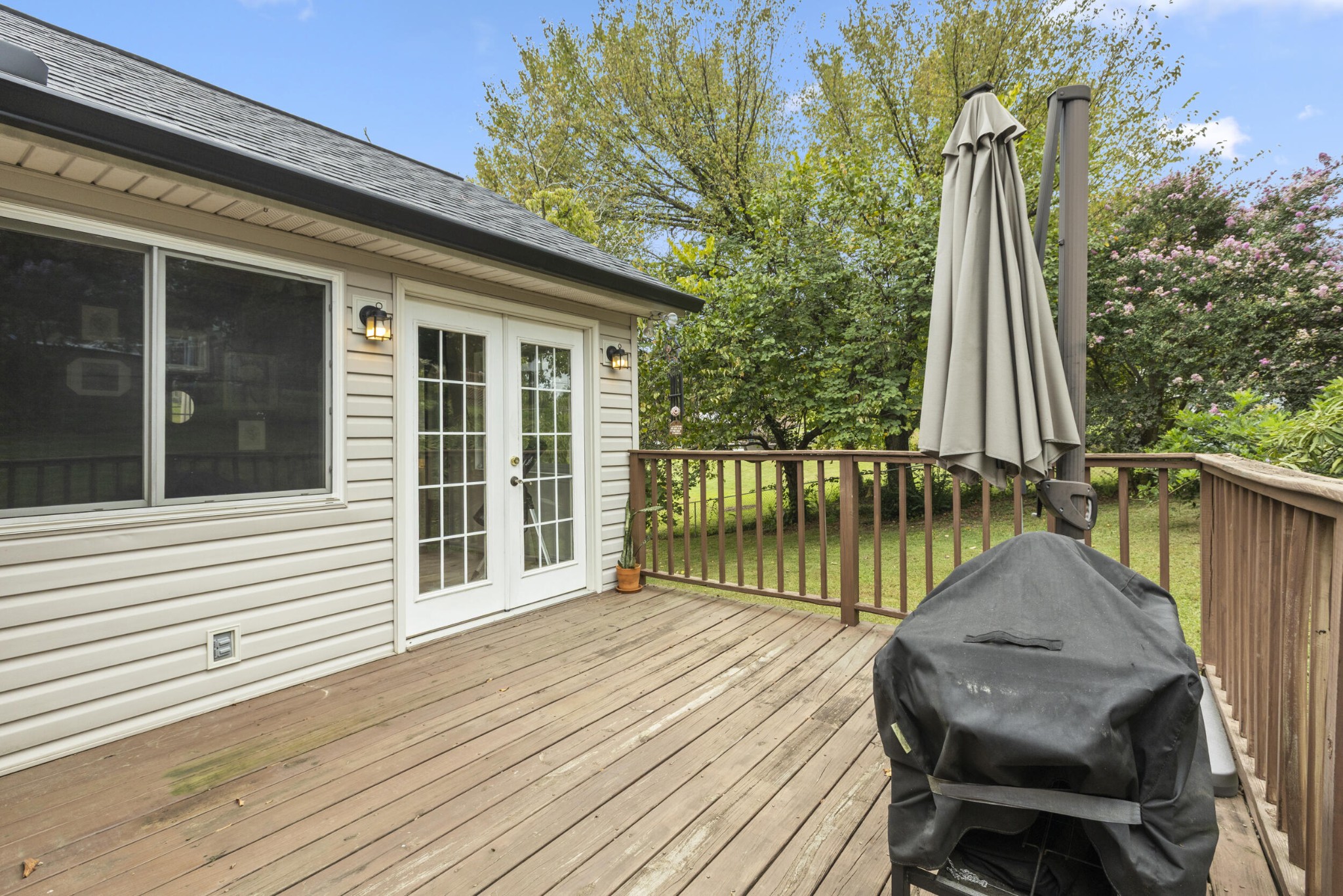 11 E Larry Circle Property Photo 31