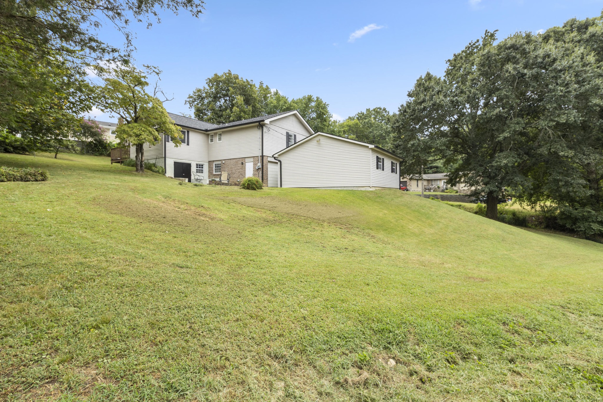11 E Larry Circle Property Photo 33