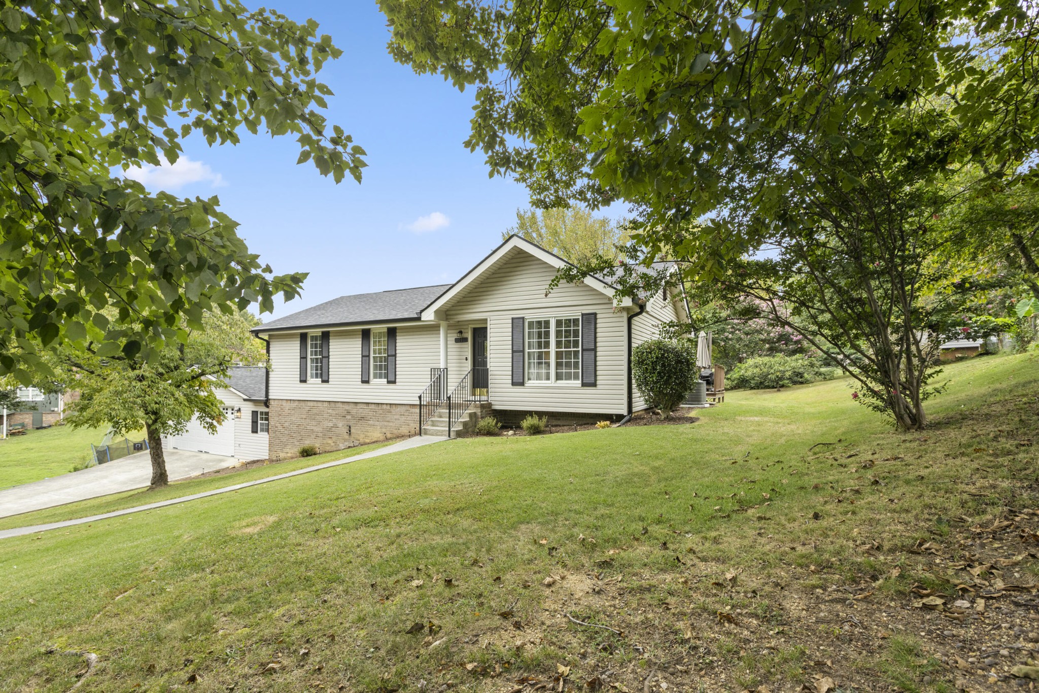 11 E Larry Circle Property Photo 34