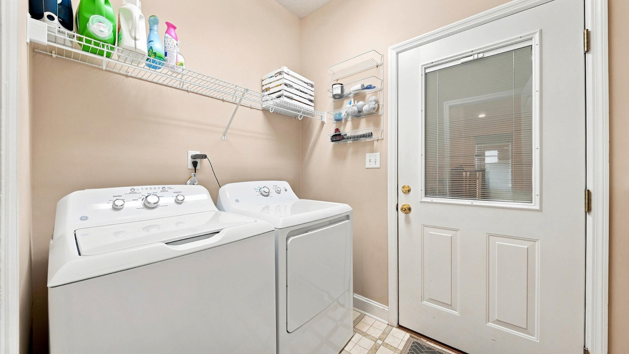 10558 Daffodil Circle Property Photo 41