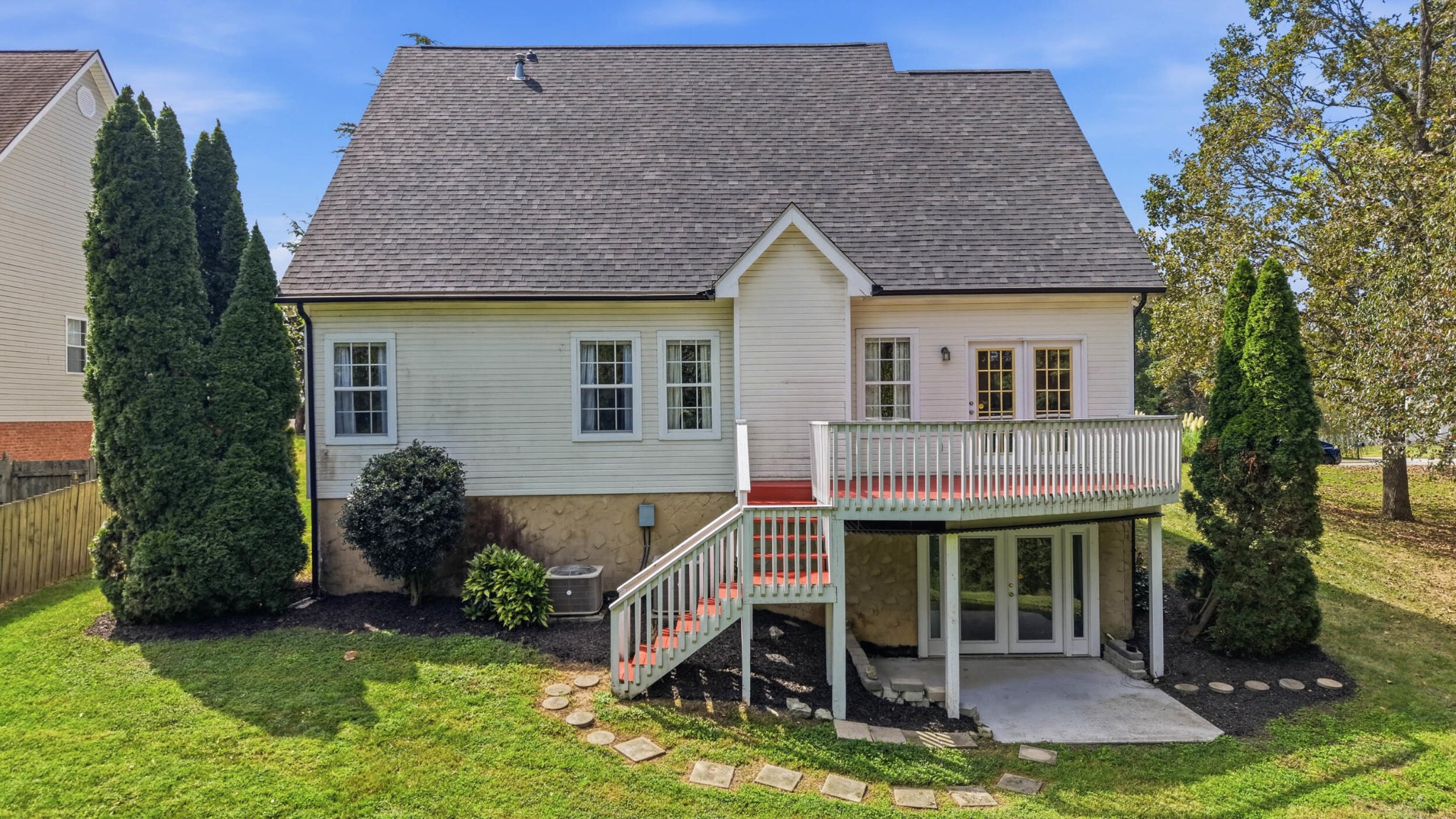 10558 Daffodil Circle Property Photo 46