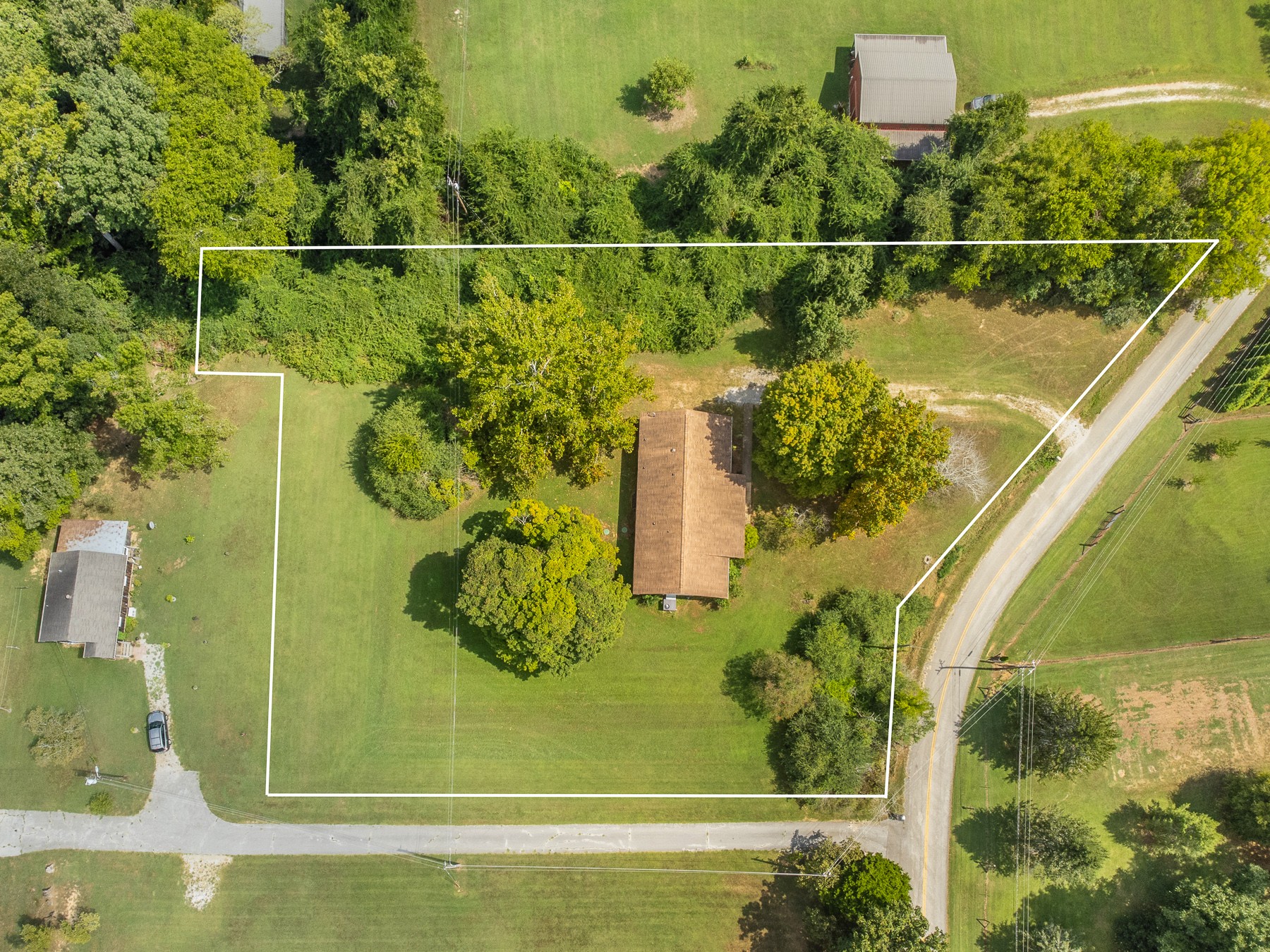 9403 Houston Ln Property Photo 1