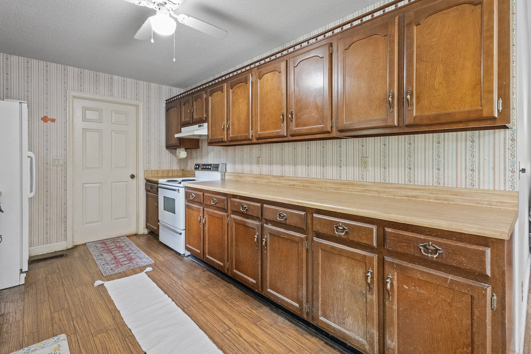9403 Houston Ln Property Photo 27