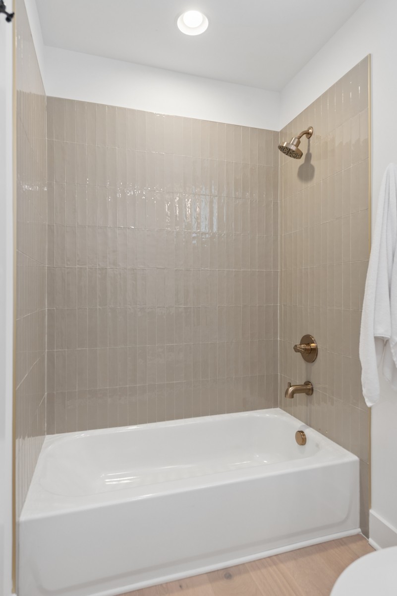 3013 Edwin Cir Property Photo 28