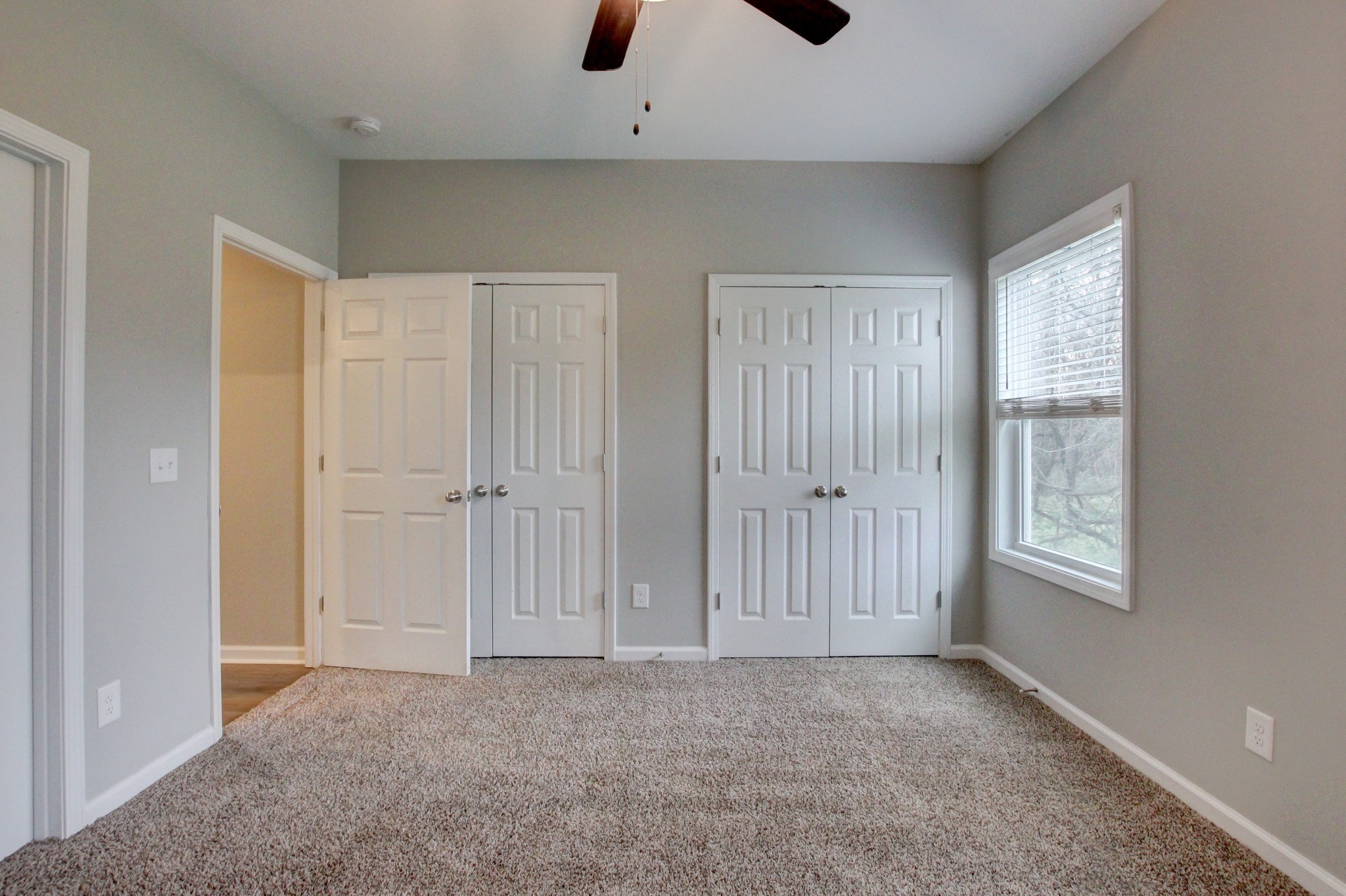 699 Ford St Property Photo 15